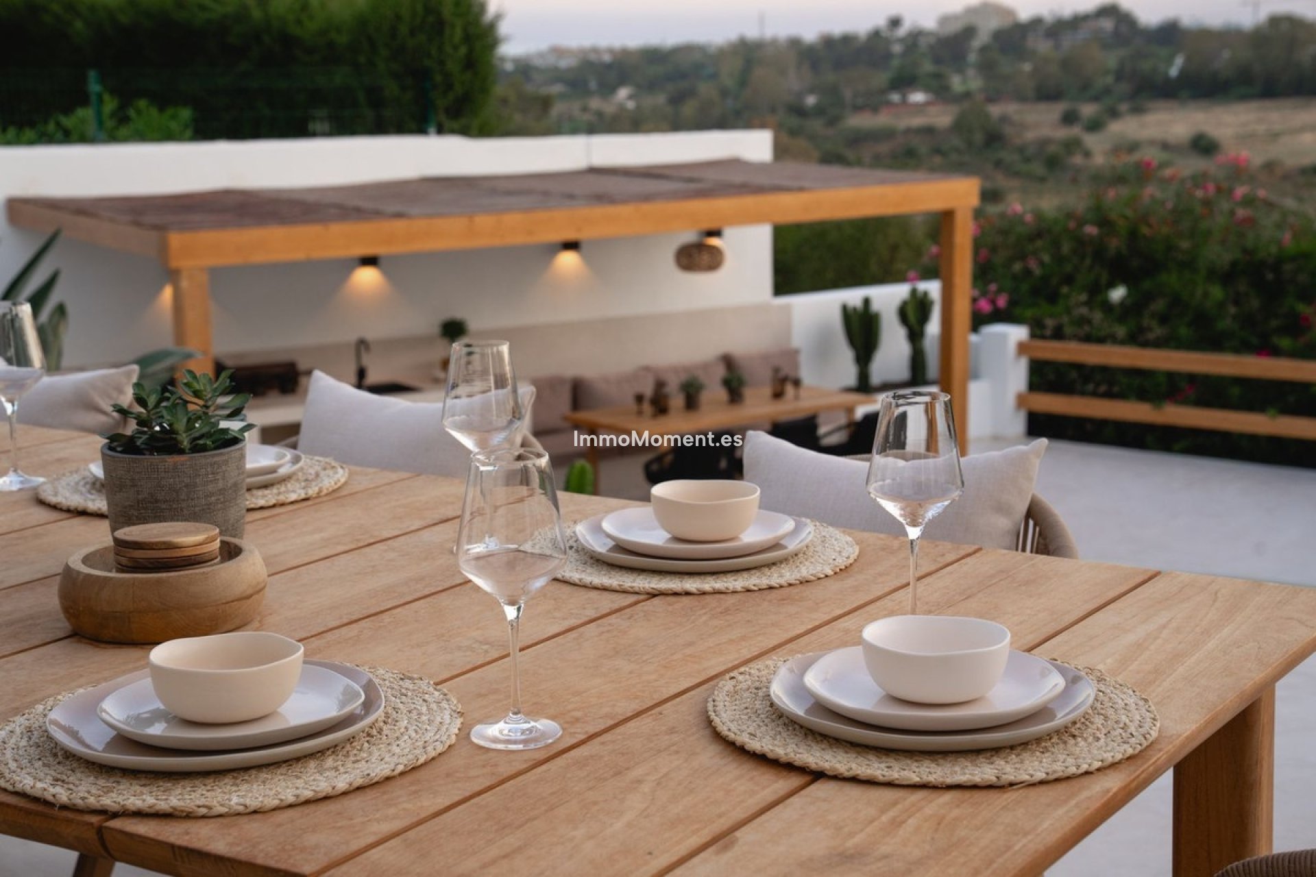 Resale - Villa - Marbella - Guadalmina Alta