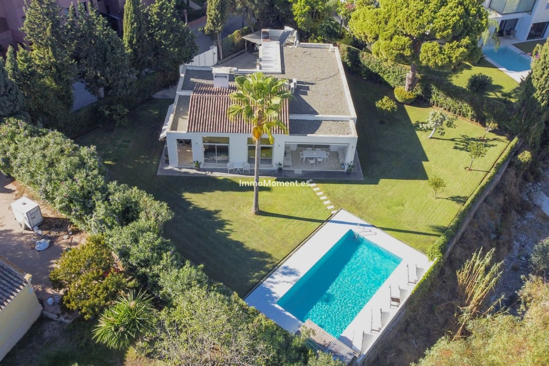 Resale - Villa - Marbella - Guadalmina Baja