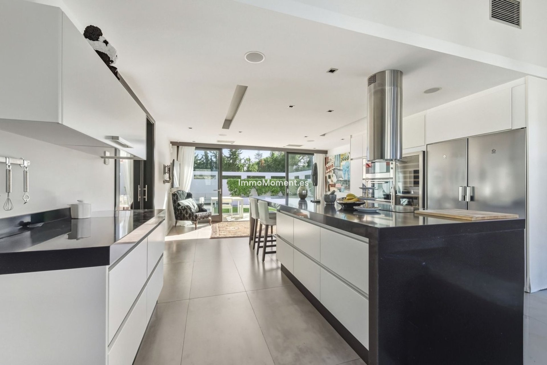 Resale - Villa - Marbella - Guadalmina Baja