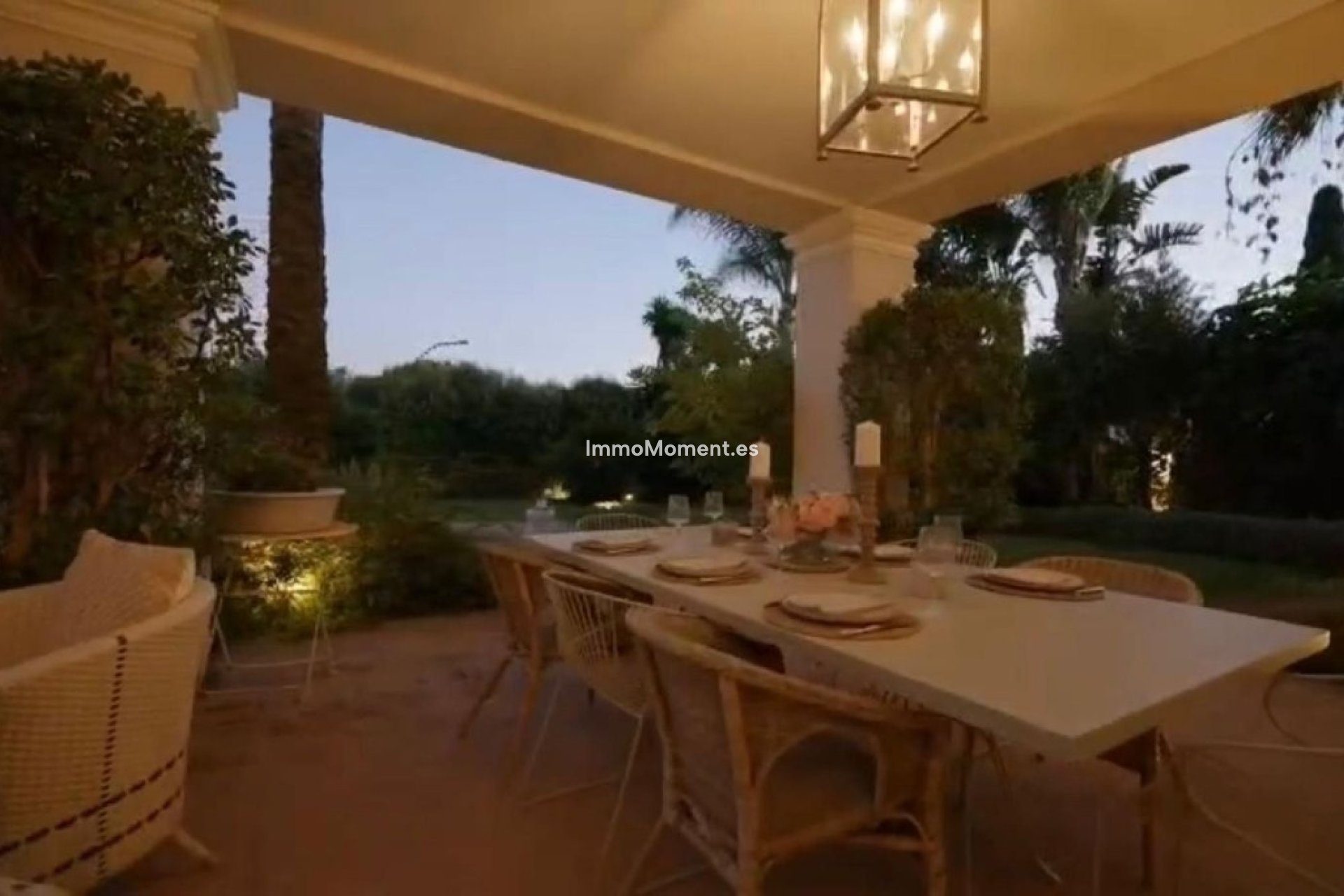 Resale - Villa - Marbella - Guadalmina Baja