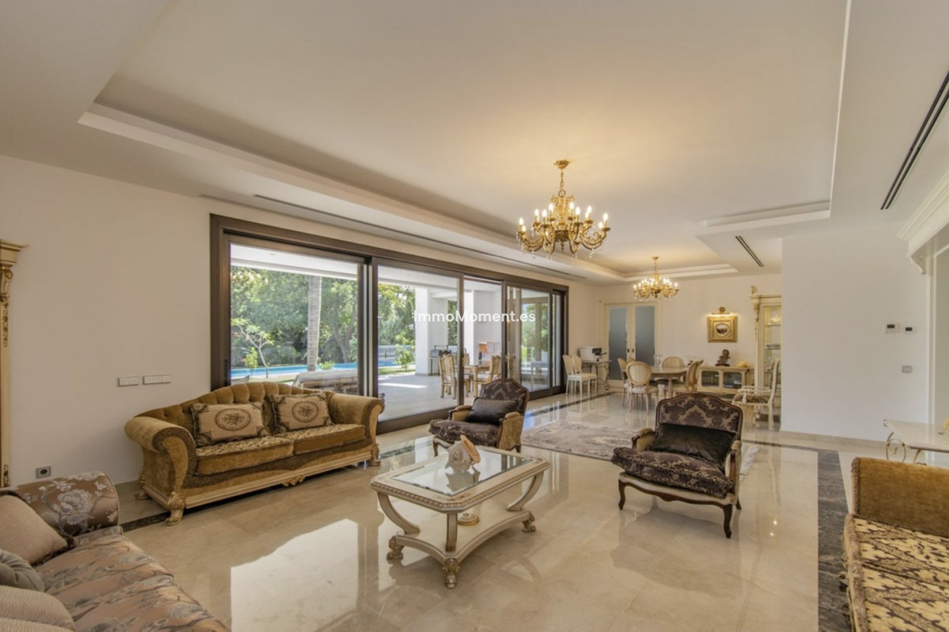 Resale - Villa - Marbella - Guadalmina Baja