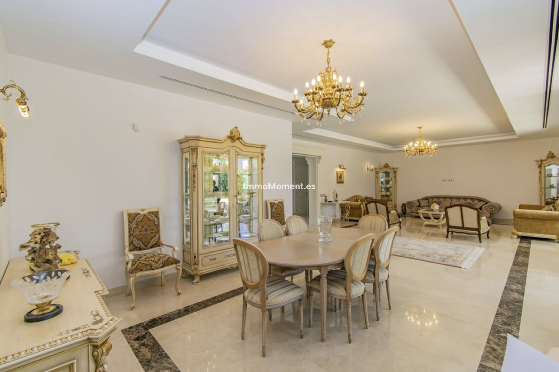 Resale - Villa - Marbella - Guadalmina Baja