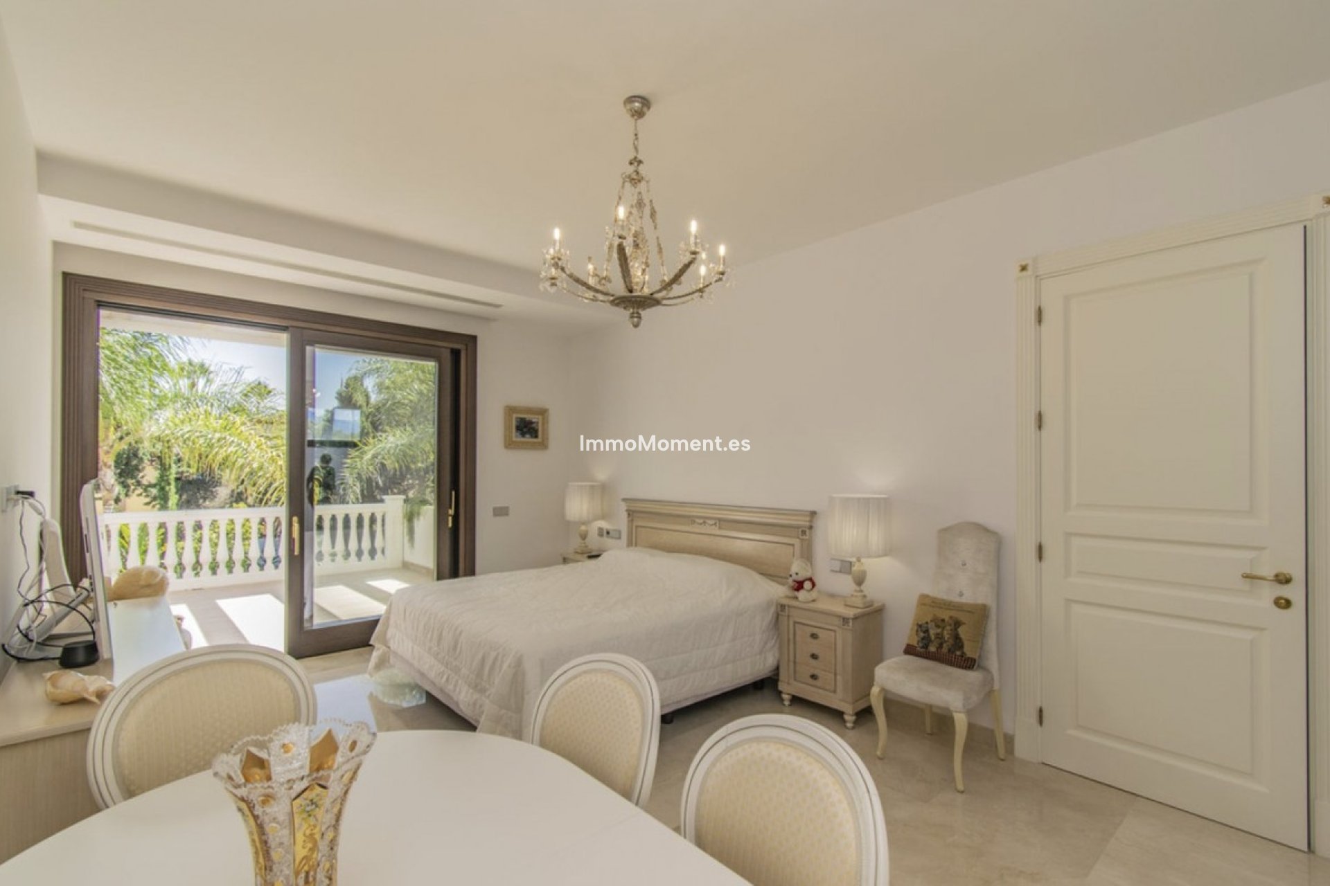 Resale - Villa - Marbella - Guadalmina Baja