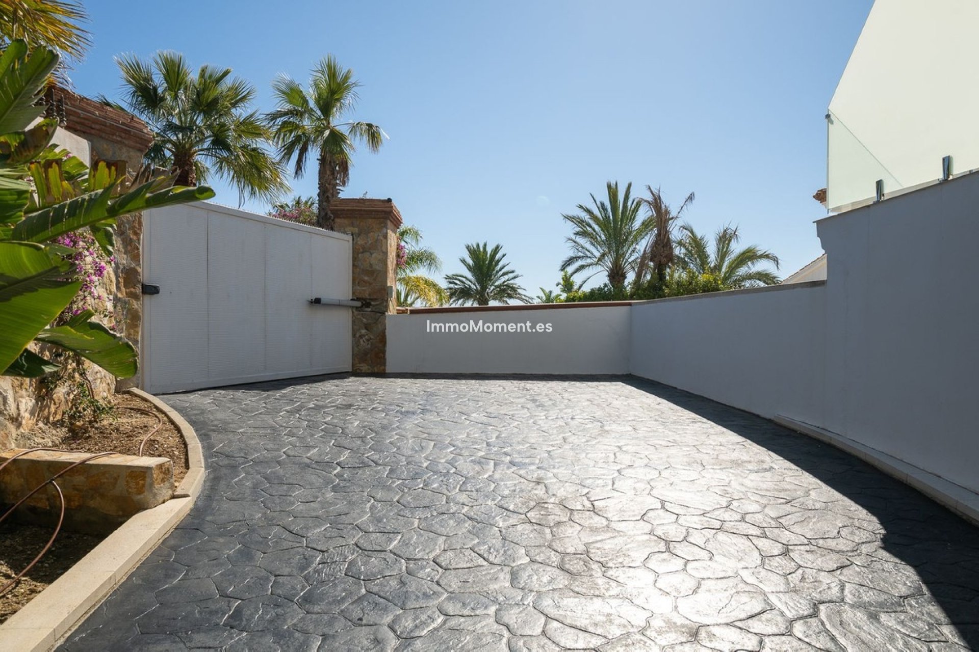 Resale - Villa - Marbella - Hacienda Las Chapas