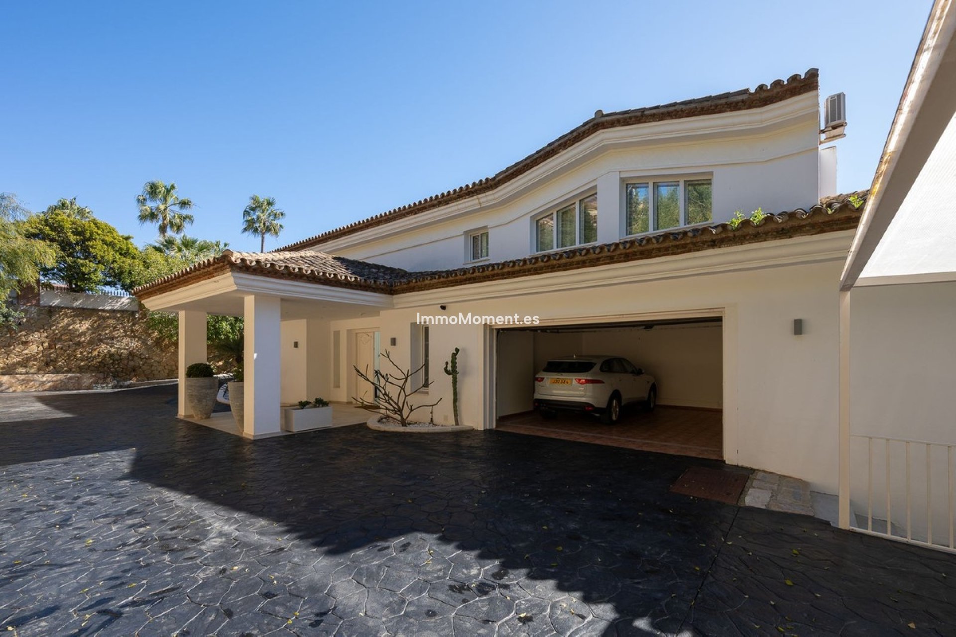 Resale - Villa - Marbella - Hacienda Las Chapas