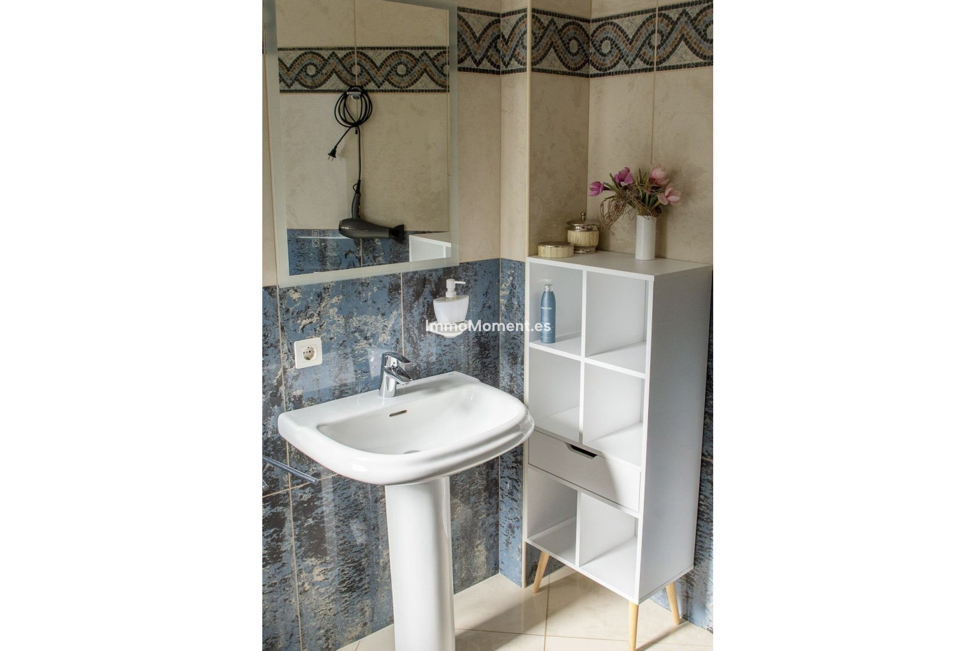 Resale - Villa - Marbella - Hacienda Las Chapas