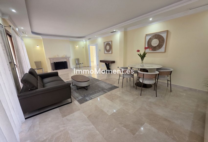 Resale - Villa - Marbella - Hacienda Las Chapas