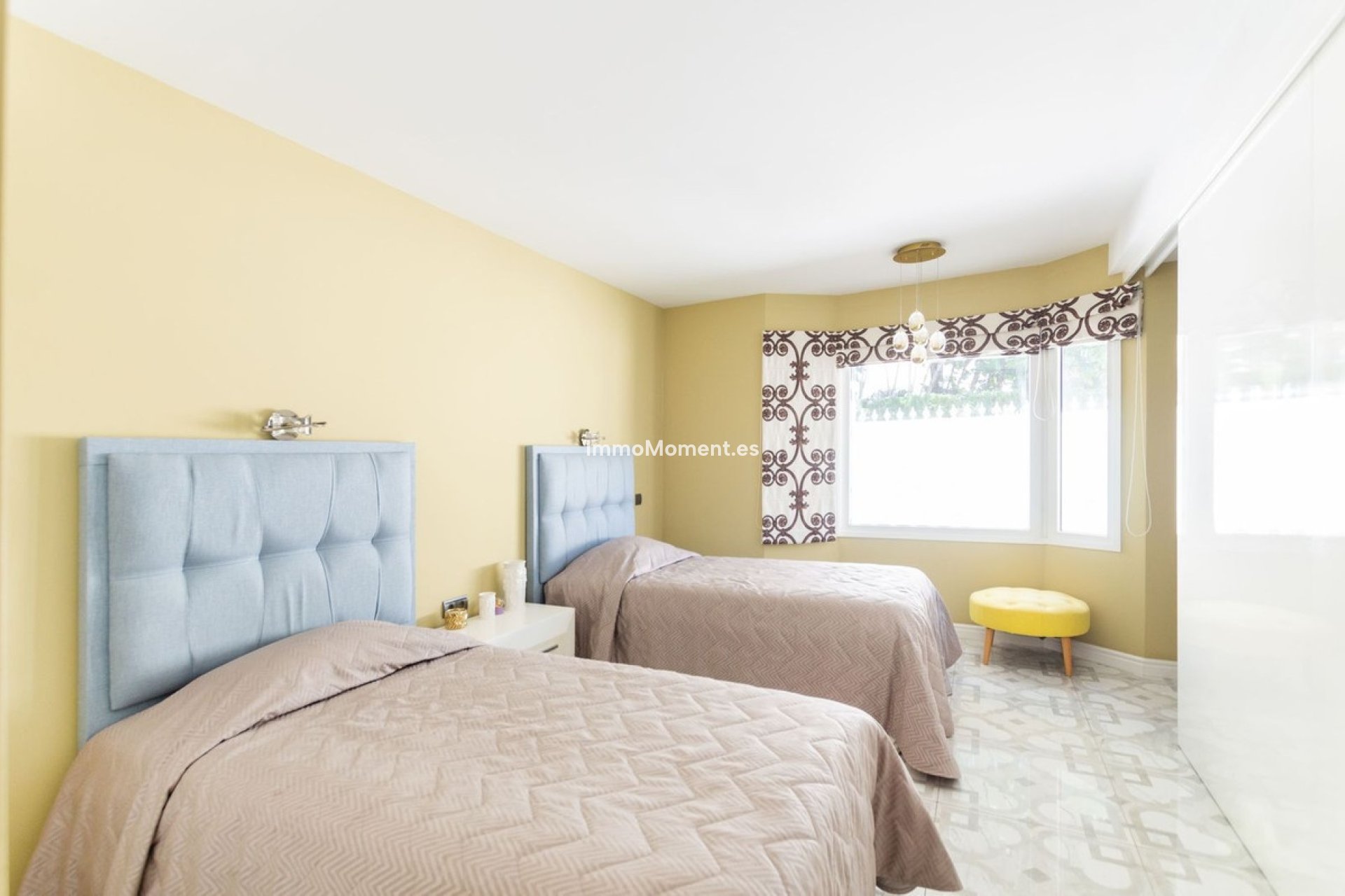 Resale - Villa - Marbella - Hacienda Las Chapas