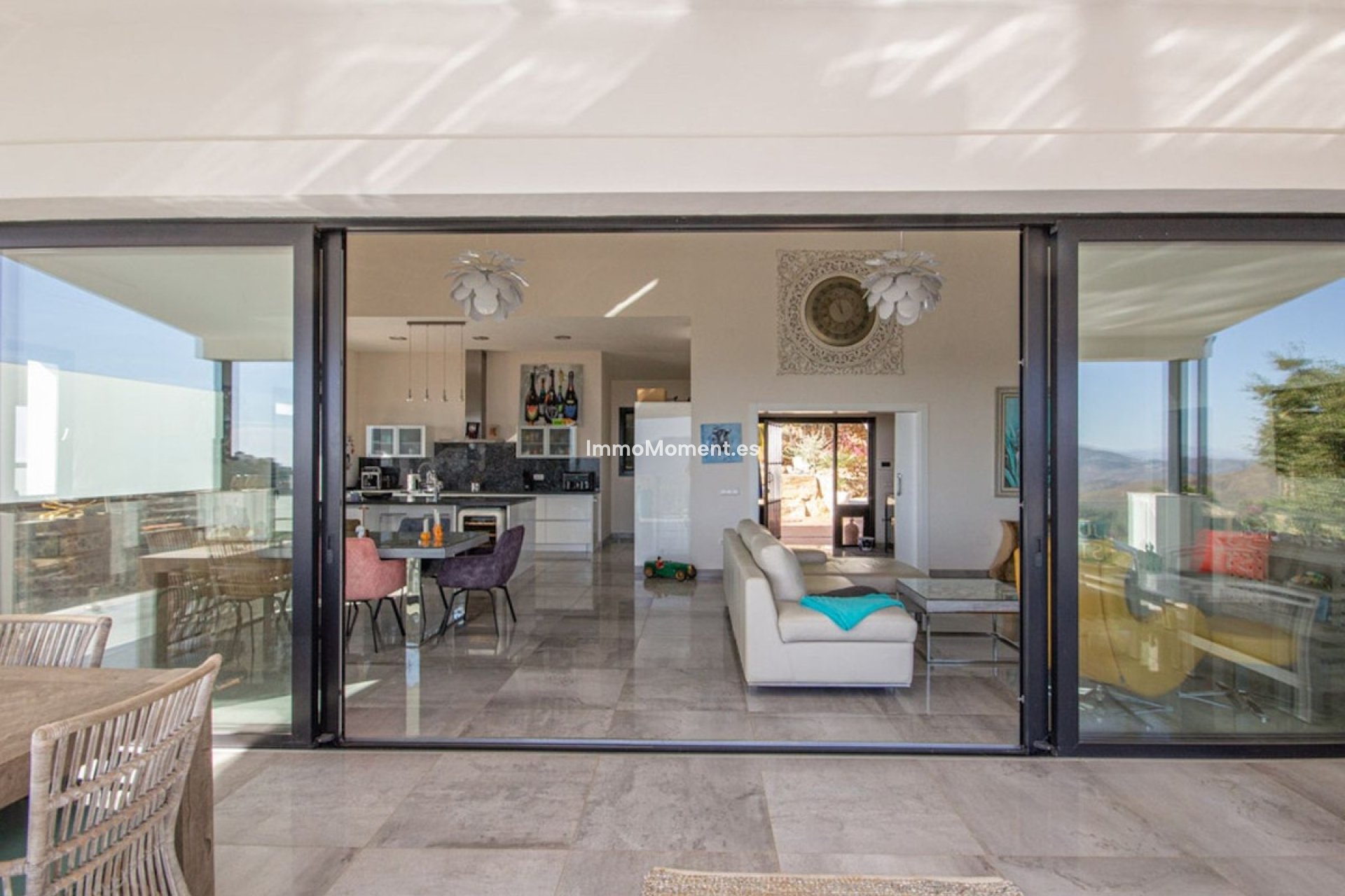 Resale - Villa - Marbella - La Mairena