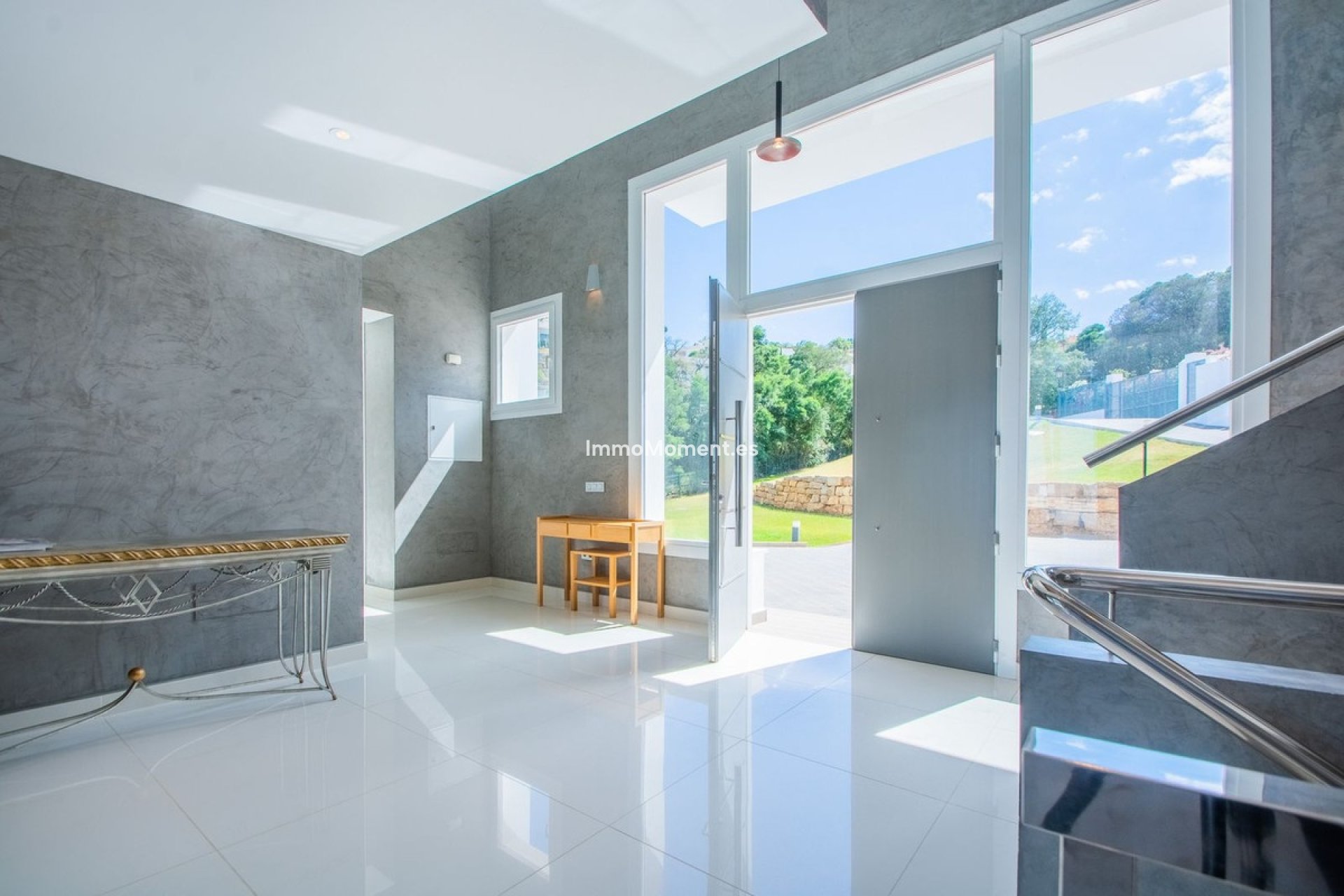 Resale - Villa - Marbella - La Mairena