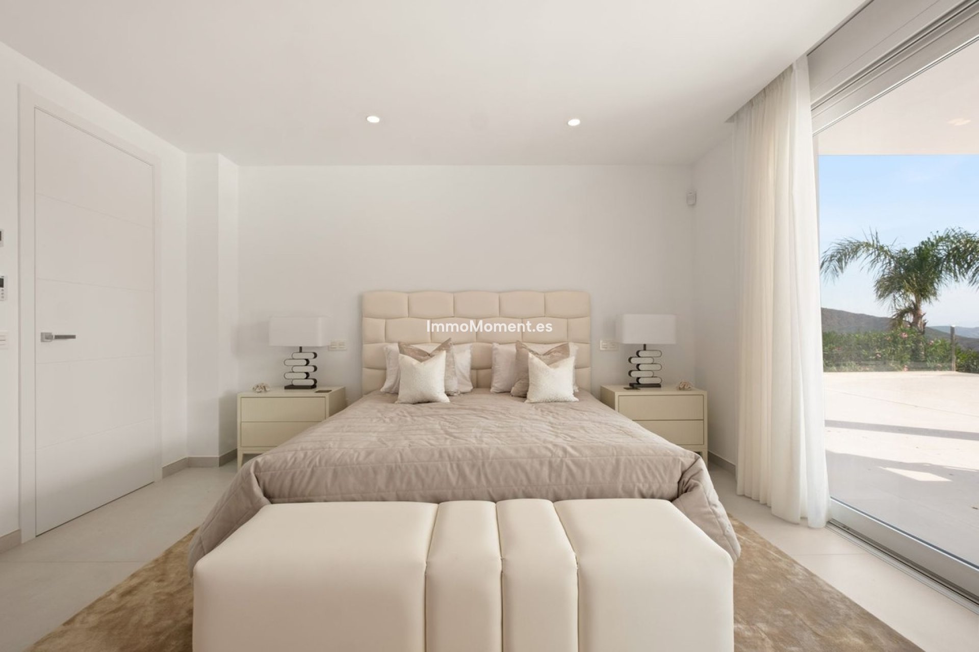 Resale - Villa - Marbella - La Mairena