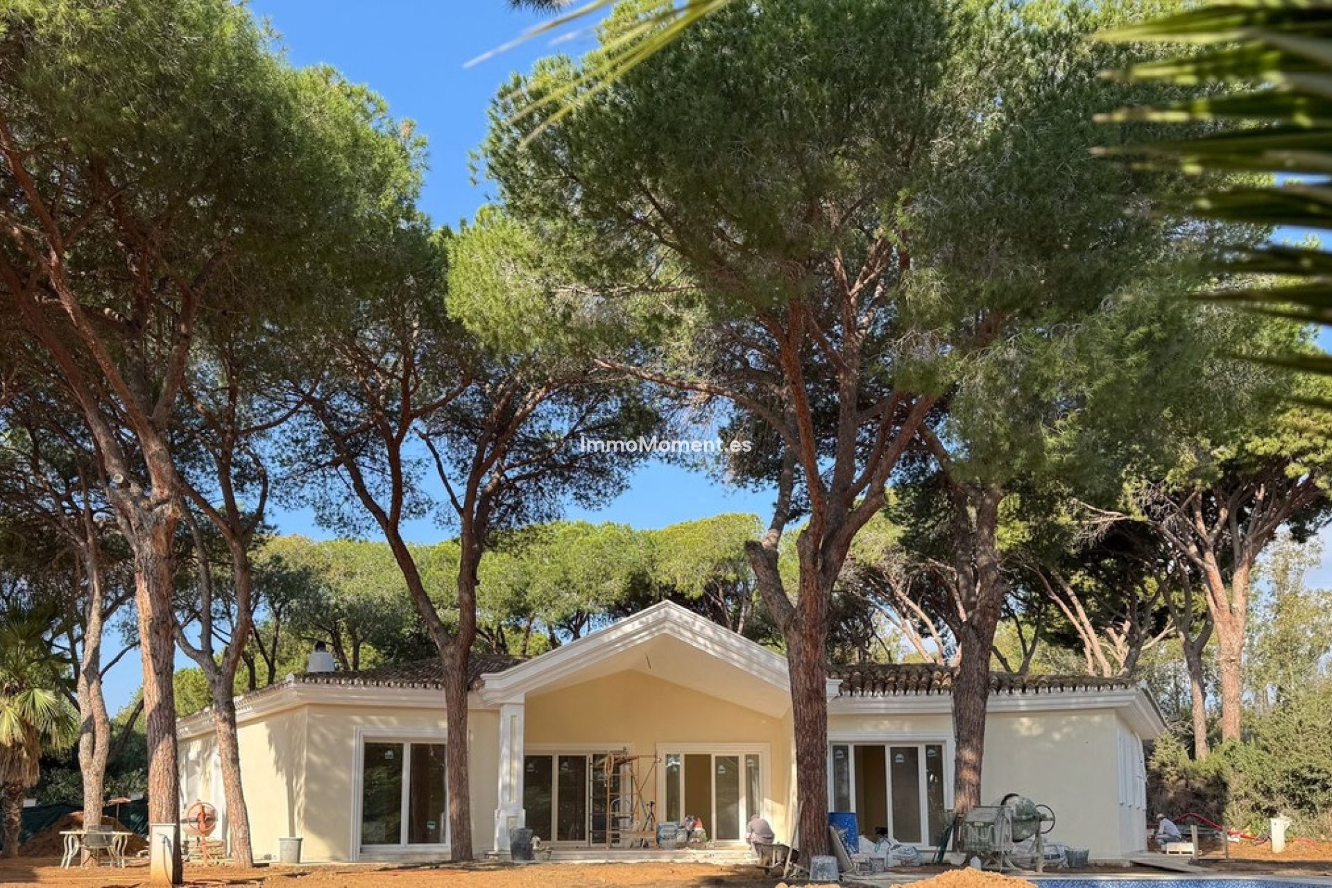 Resale - Villa - Marbella - Las Chapas