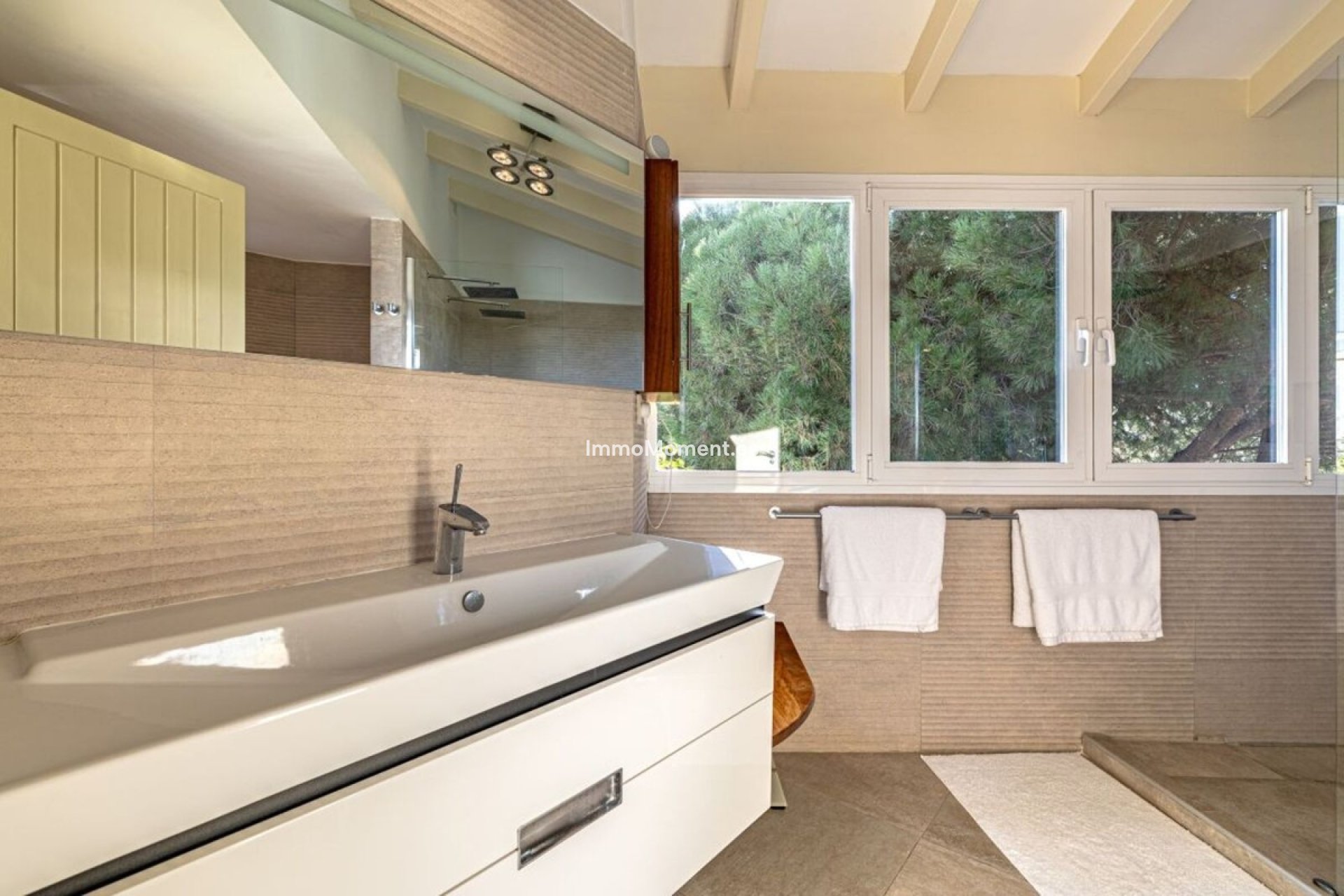 Resale - Villa - Marbella - Las Chapas