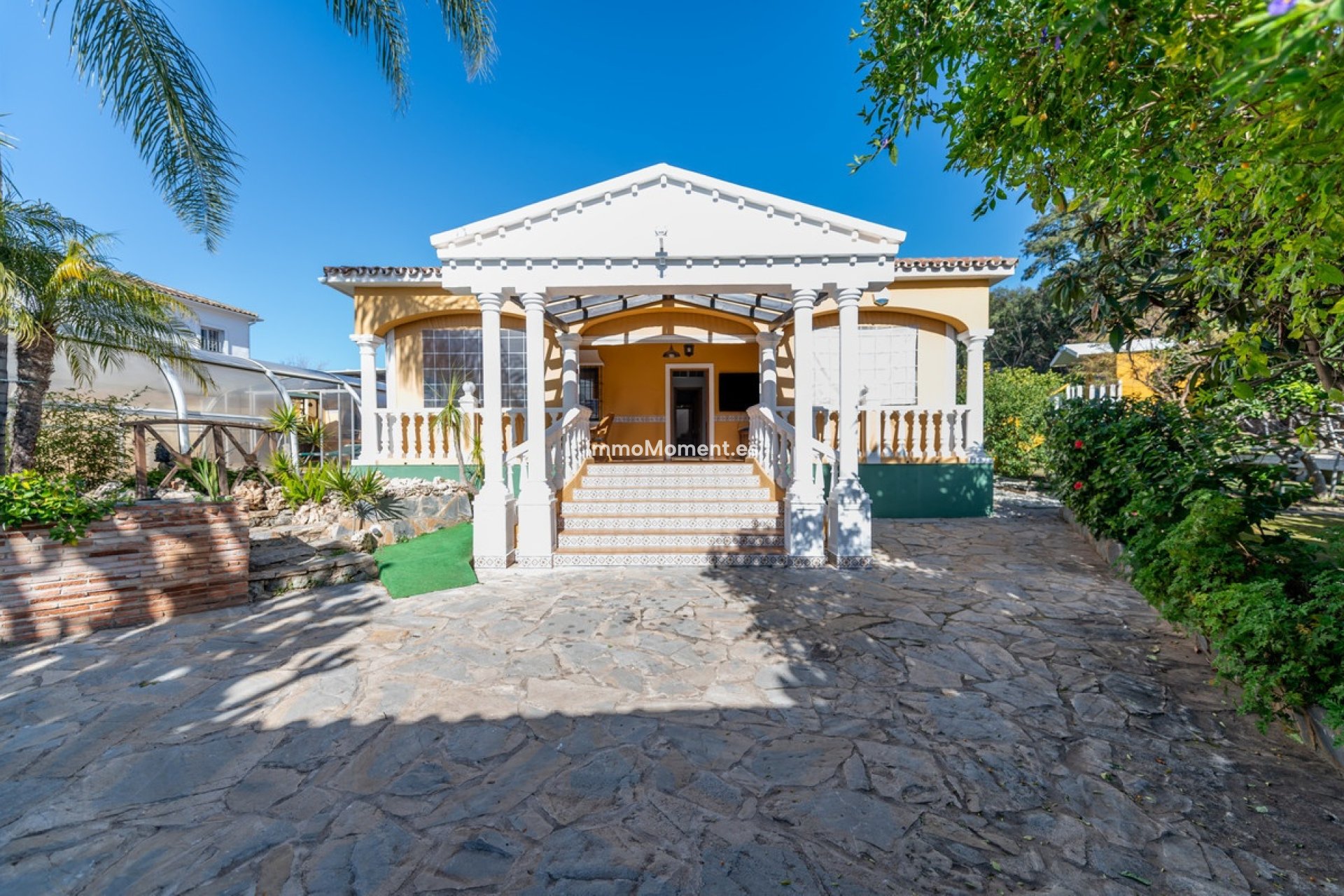 Resale - Villa - Marbella - Las Chapas