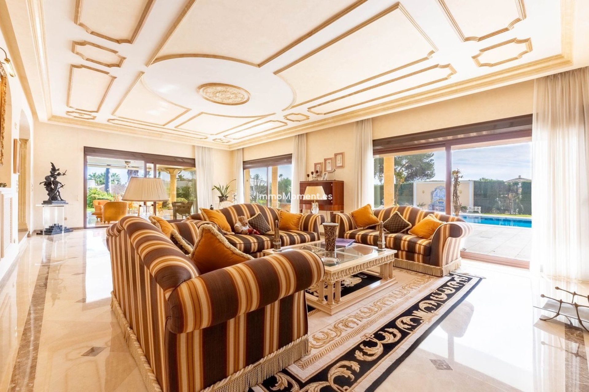 Resale - Villa - Marbella - Los Monteros