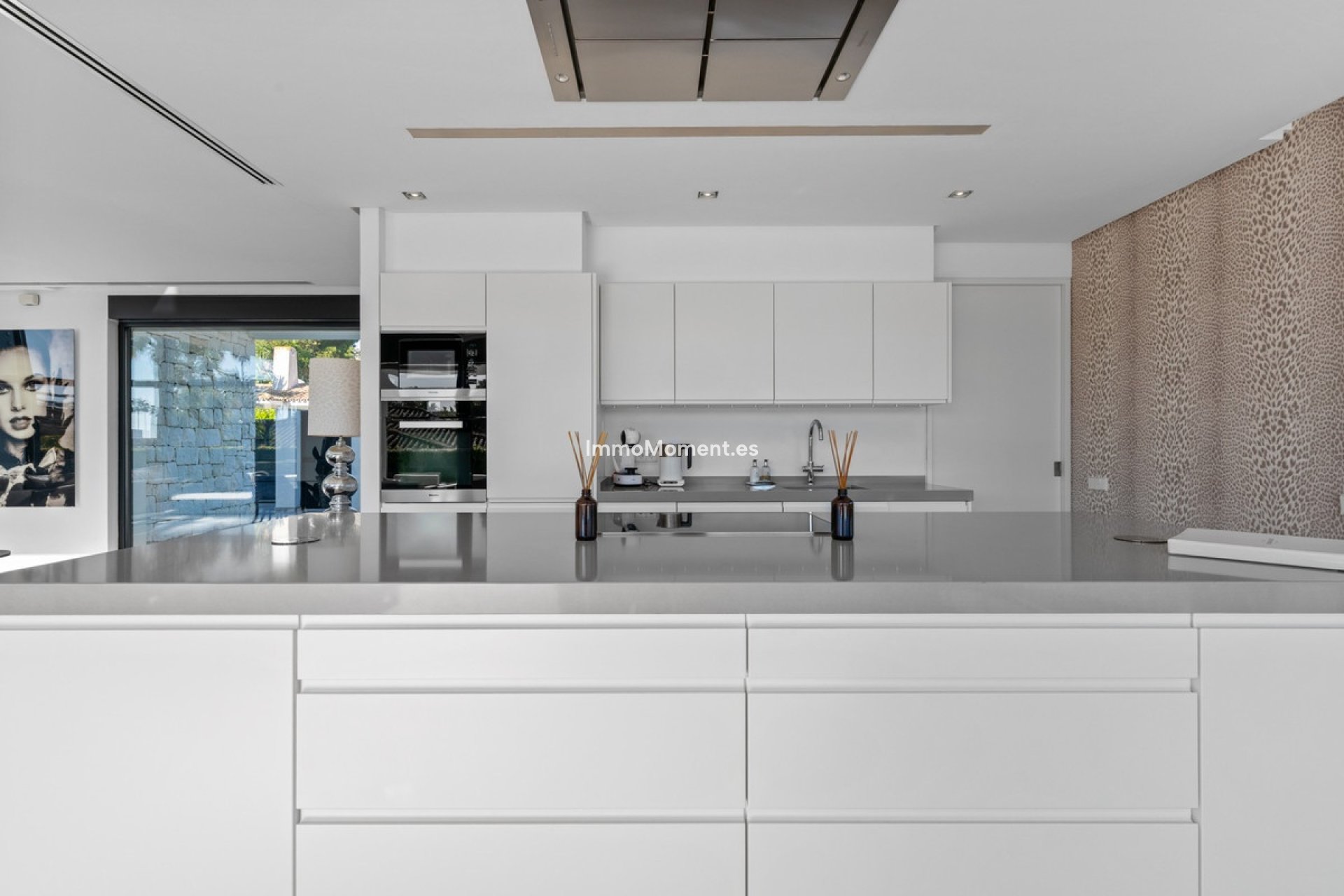Resale - Villa - Marbella - Los Monteros