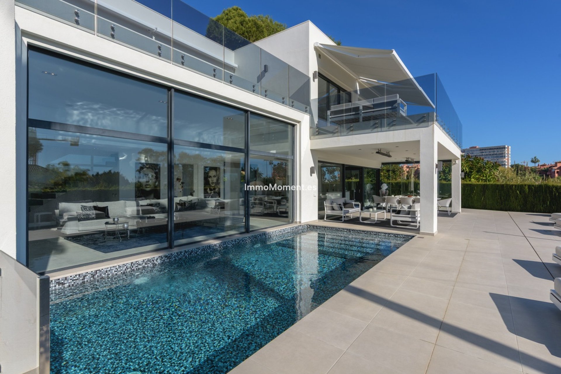 Resale - Villa - Marbella - Los Monteros