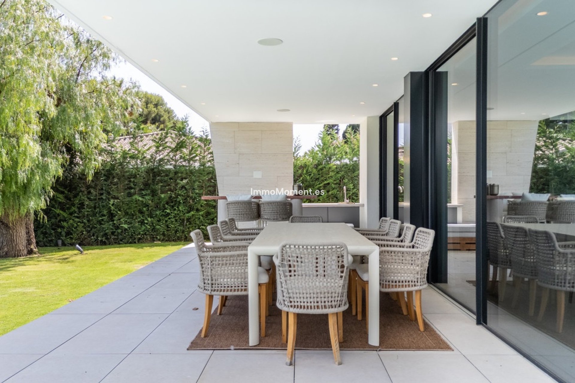 Resale - Villa - Marbella - Los Monteros