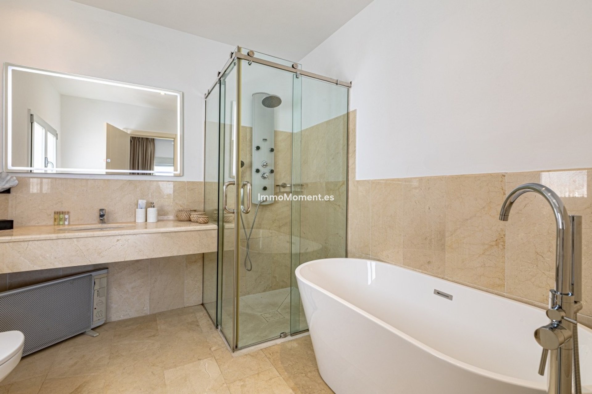 Resale - Villa - Marbella - Marbella Centro