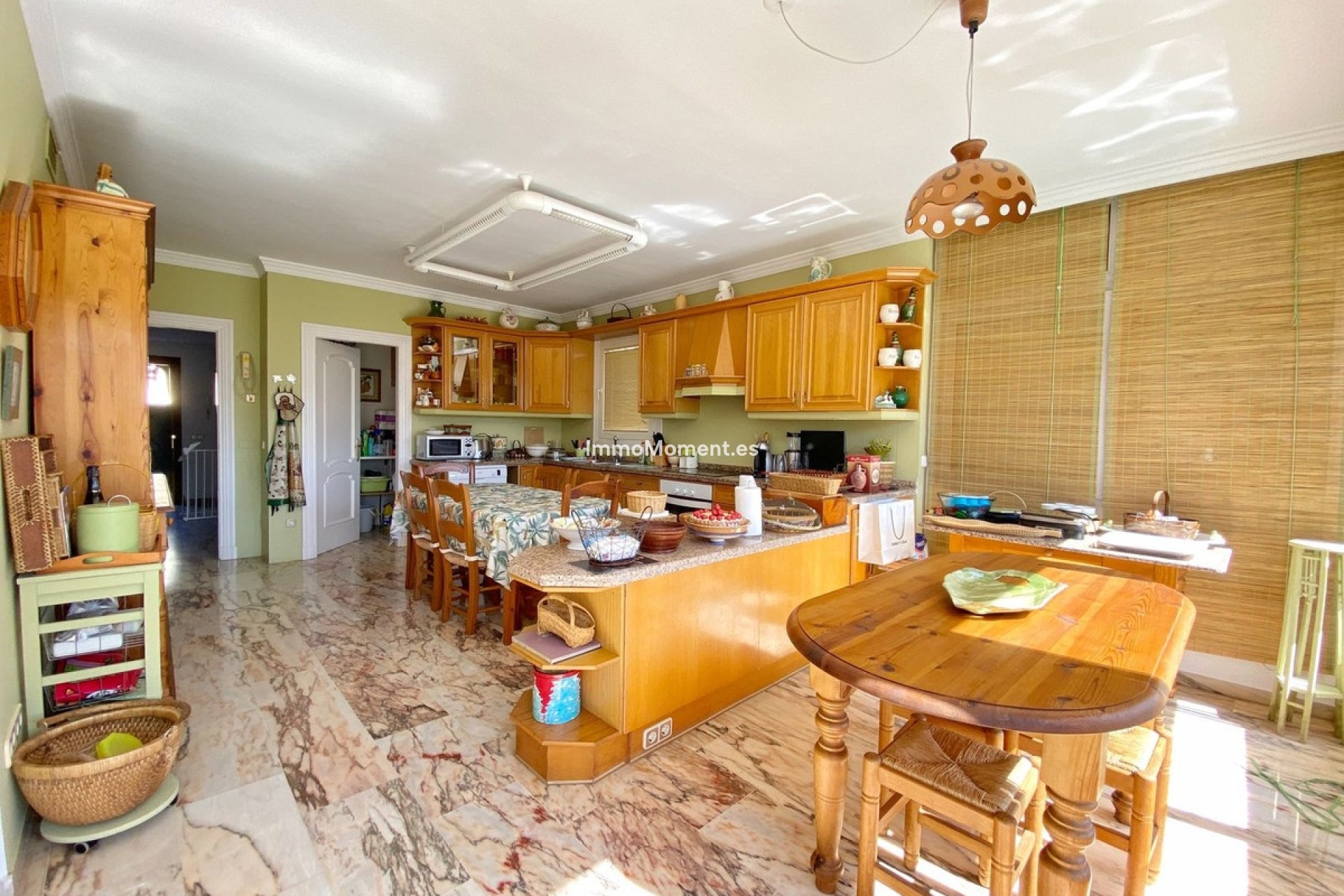 Resale - Villa - Marbella - Marbella Centro