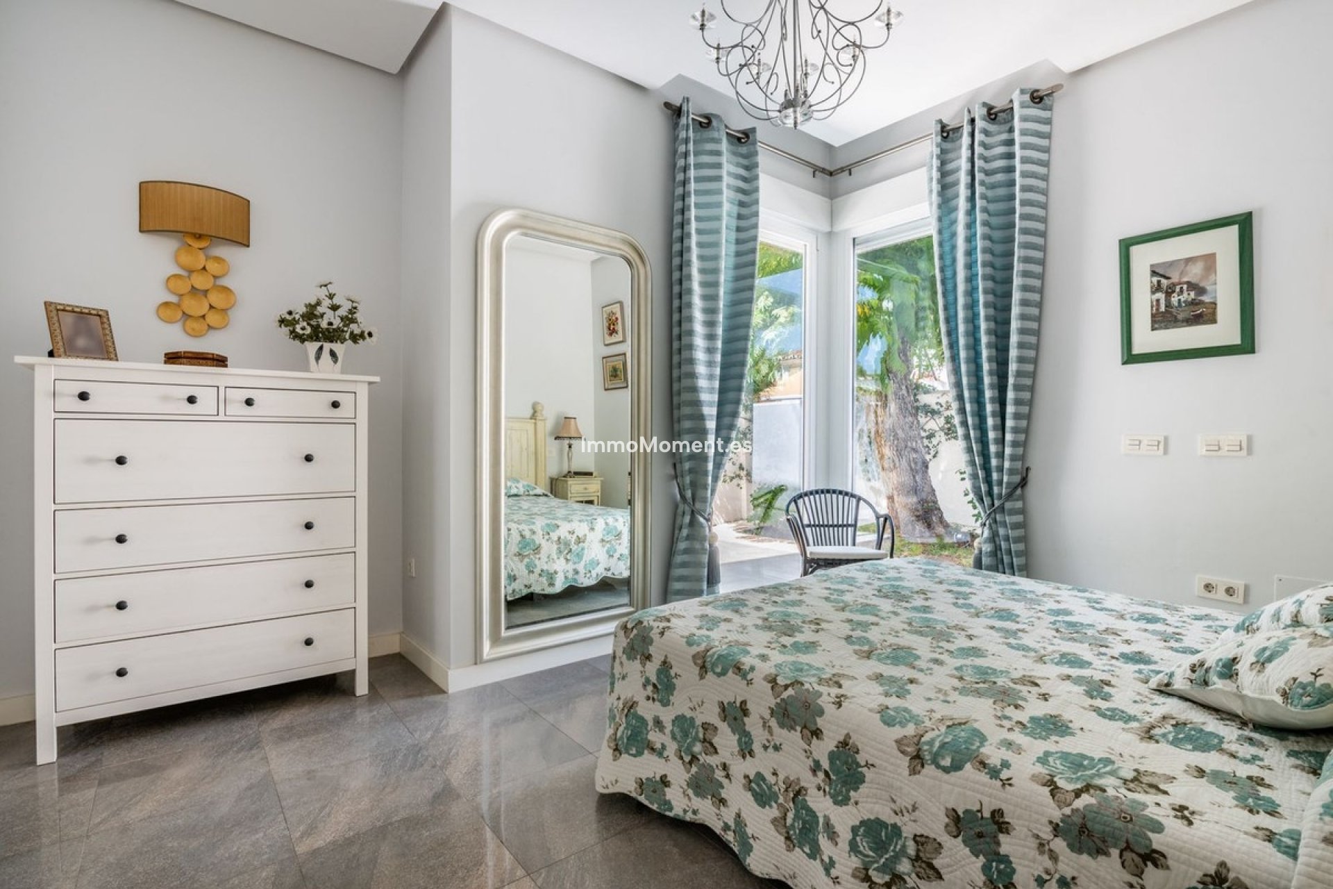 Resale - Villa - Marbella - Marbella Centro