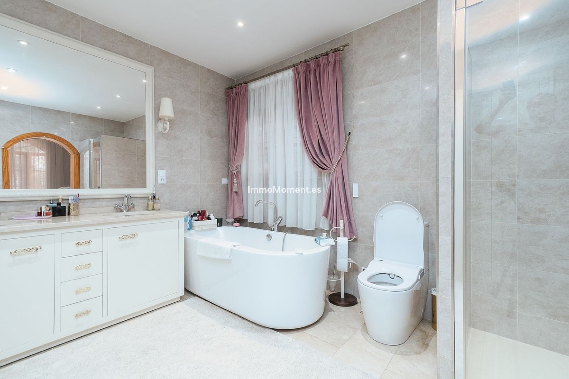 Resale - Villa - Marbella - Marbella Centro