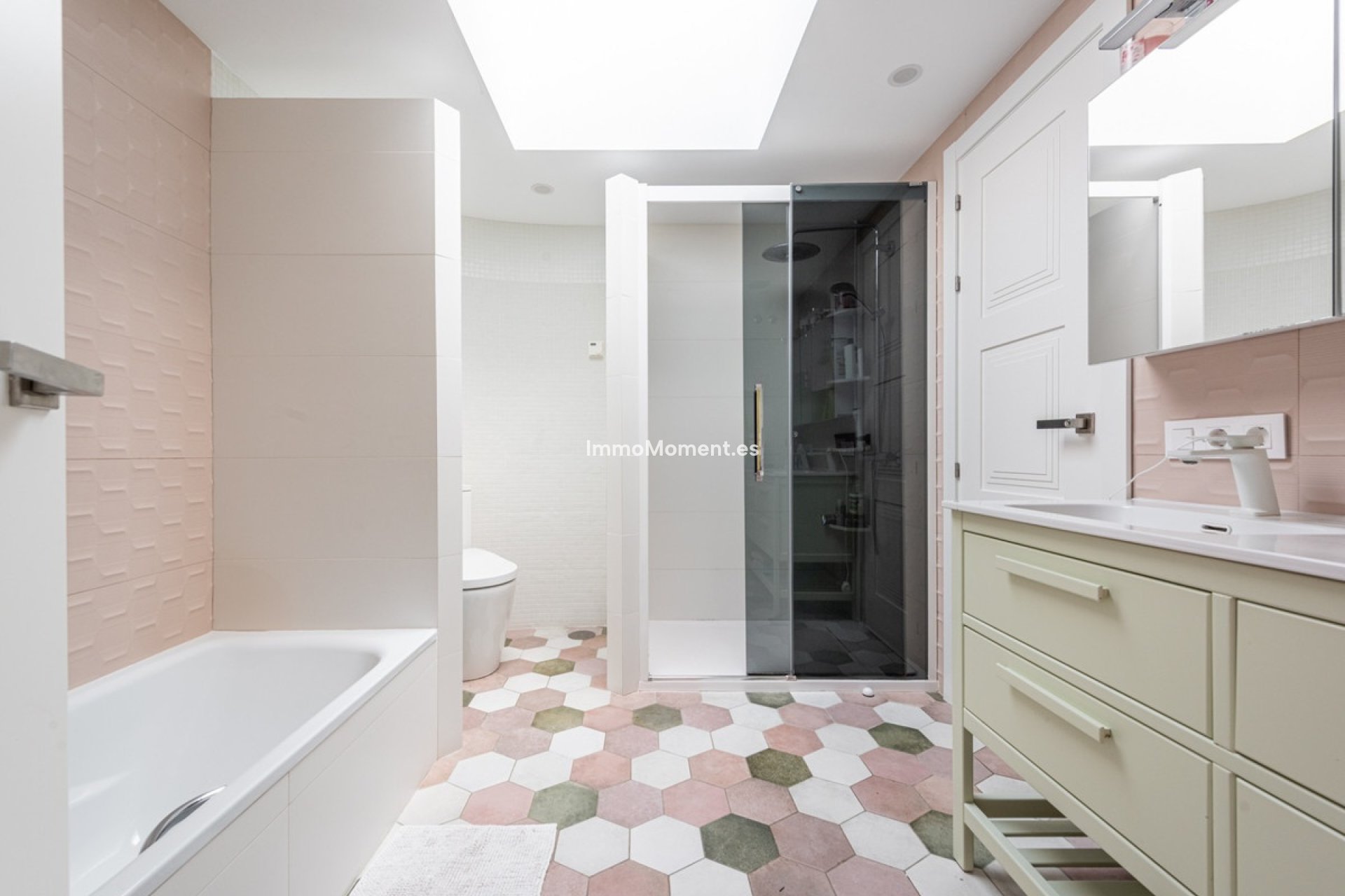 Resale - Villa - Marbella - Marbella Centro