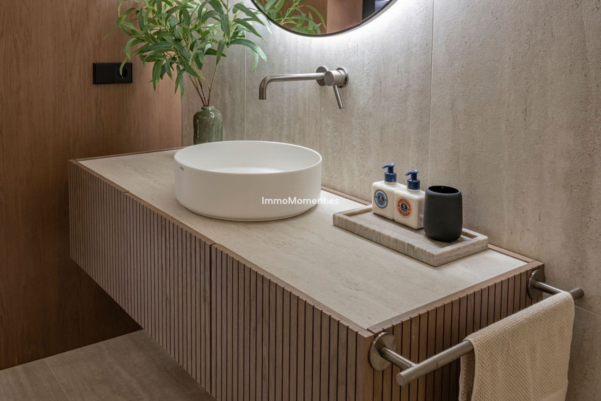 Resale - Villa - Marbella - Marbesa