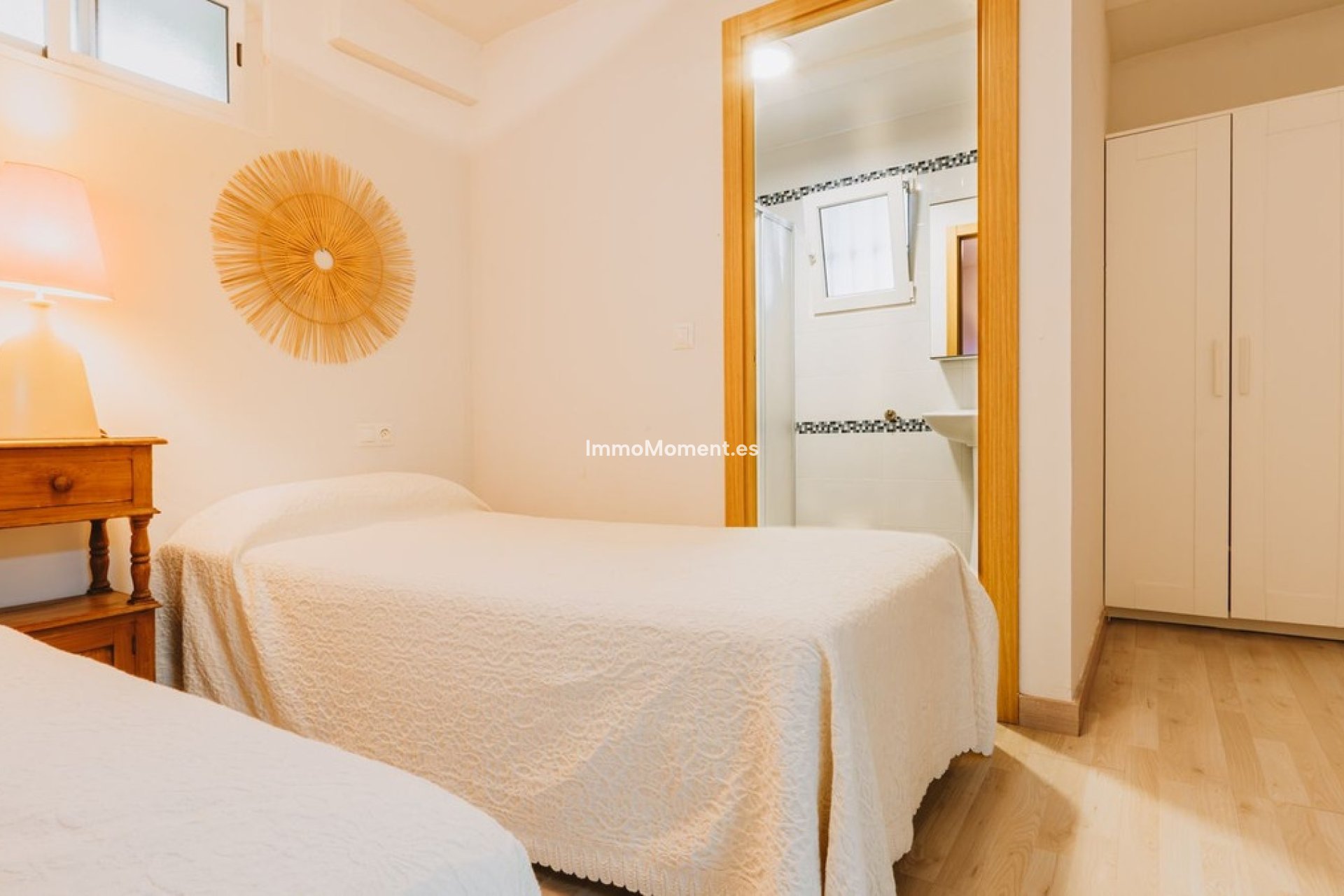 Resale - Villa - Marbella - Marbesa