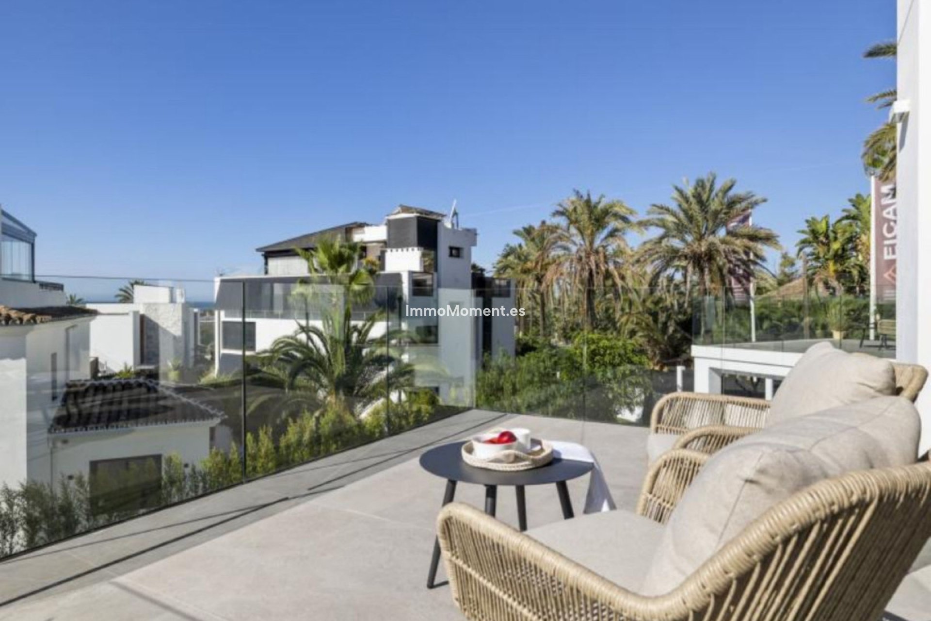 Resale - Villa - Marbella - Marbesa