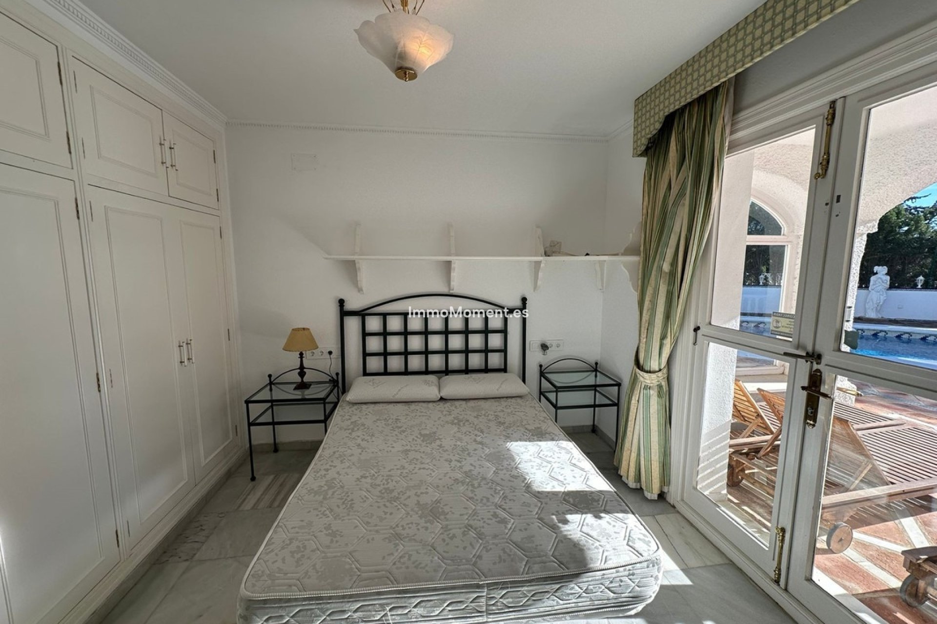 Resale - Villa - Marbella - Marbesa