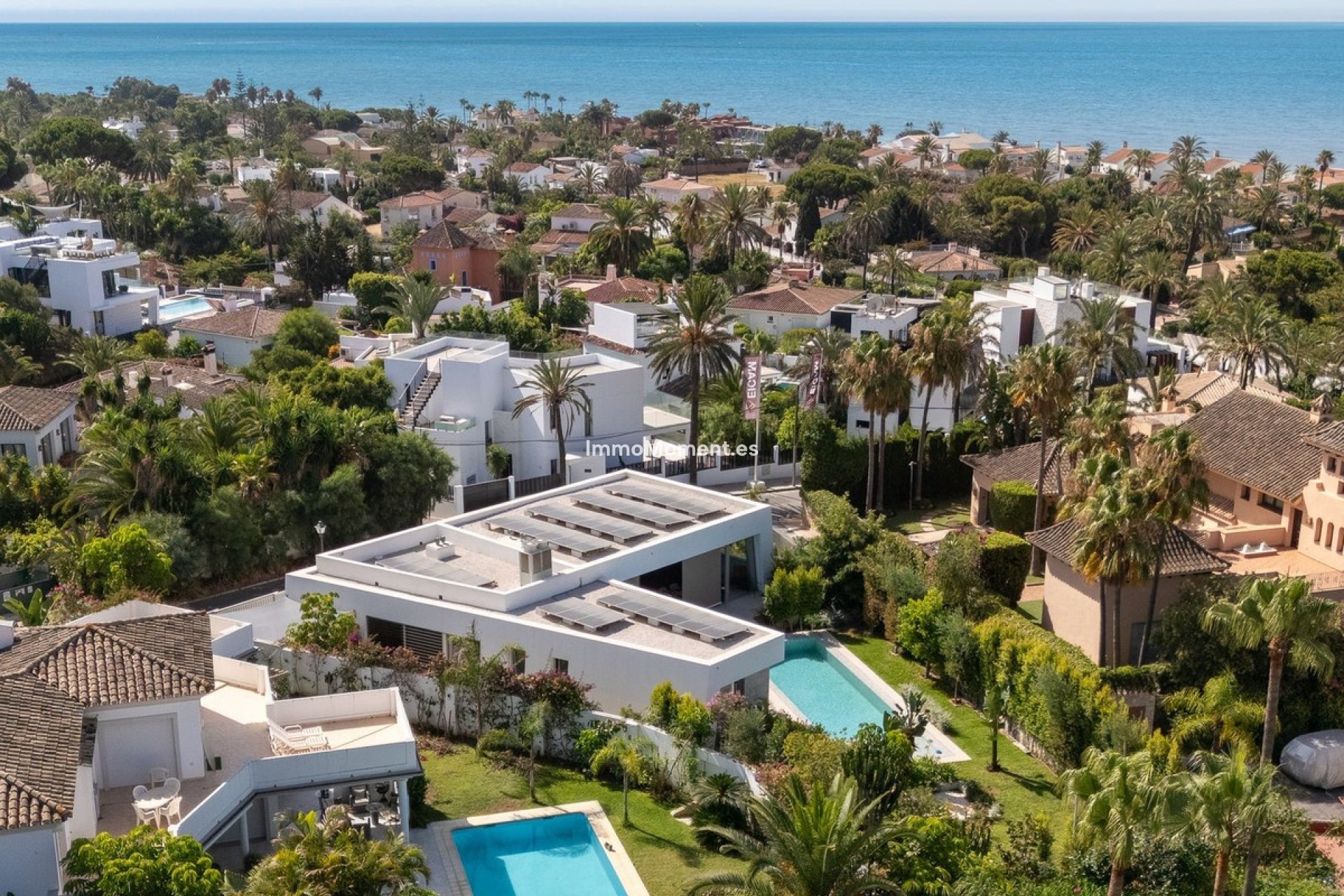Resale - Villa - Marbella - Marbesa