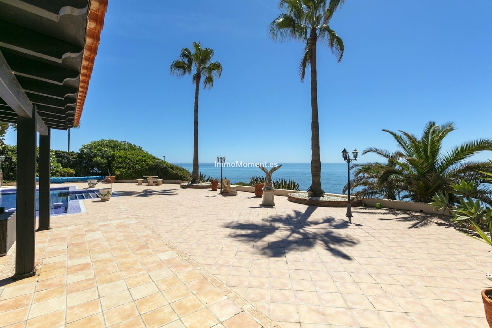Resale - Villa - Marbella - Marbesa