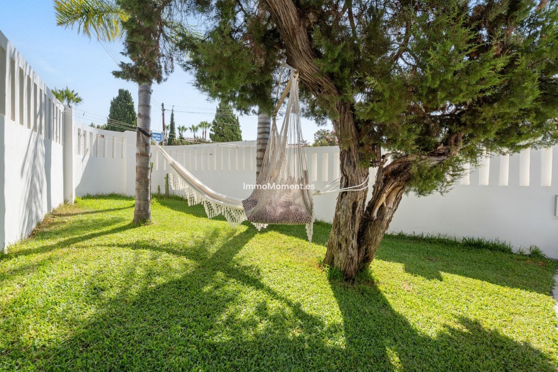 Resale - Villa - Marbella - Marbesa