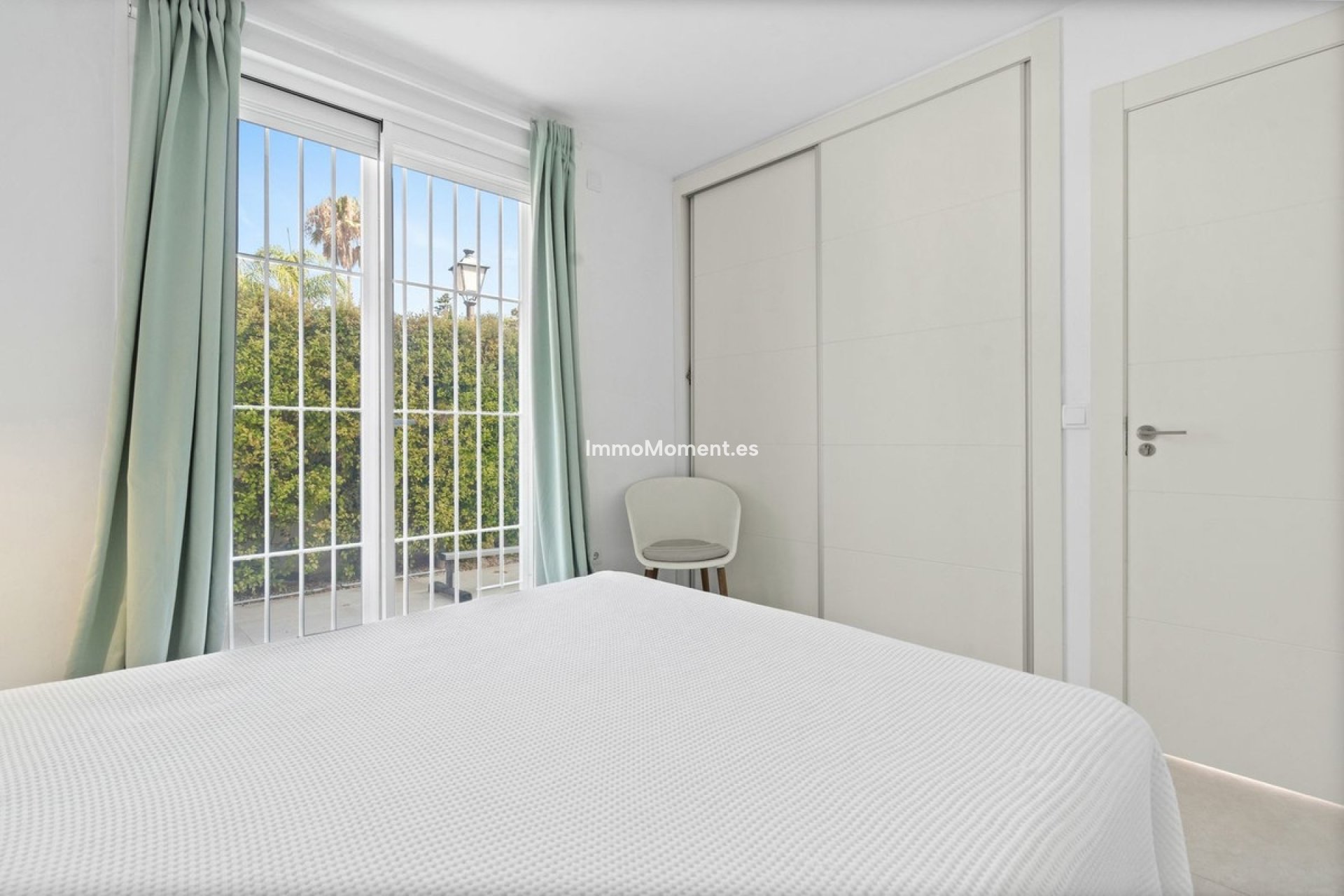 Resale - Villa - Marbella - Marbesa