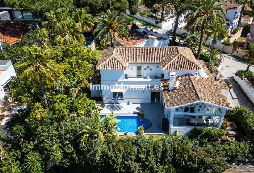 Resale - Villa - Marbella - Marbesa