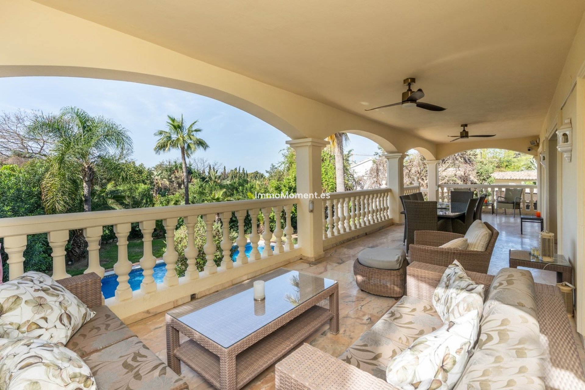 Resale - Villa - Marbella - Marbesa