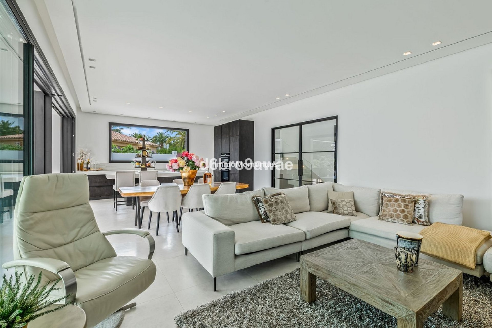 Resale - Villa - Marbella - Marbesa