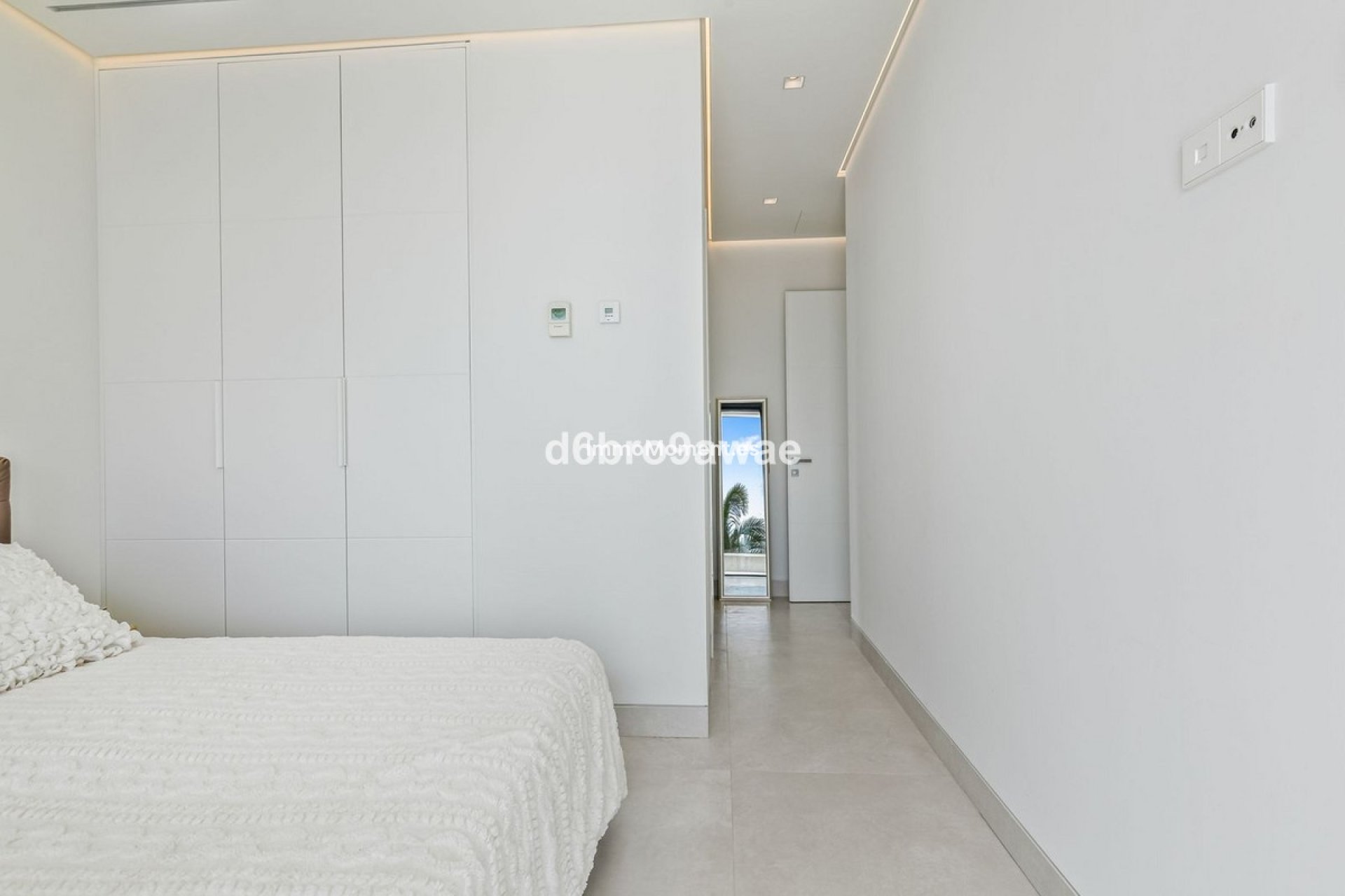 Resale - Villa - Marbella - Marbesa