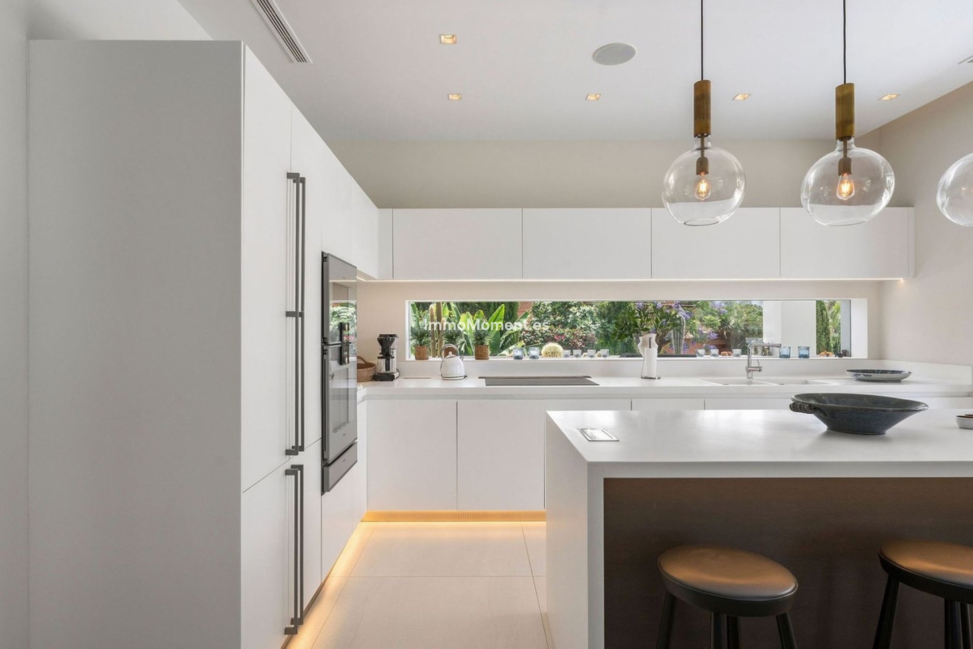 Resale - Villa - Marbella - Nagüeles