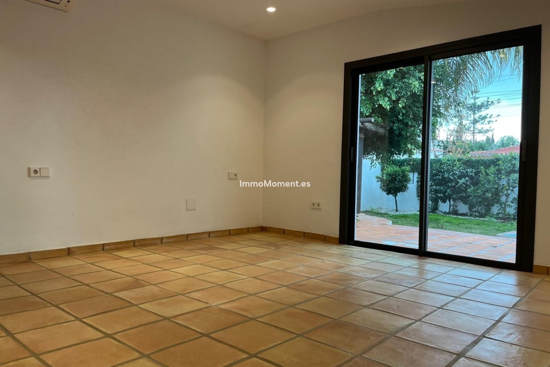 Resale - Villa - Marbella - Nagüeles