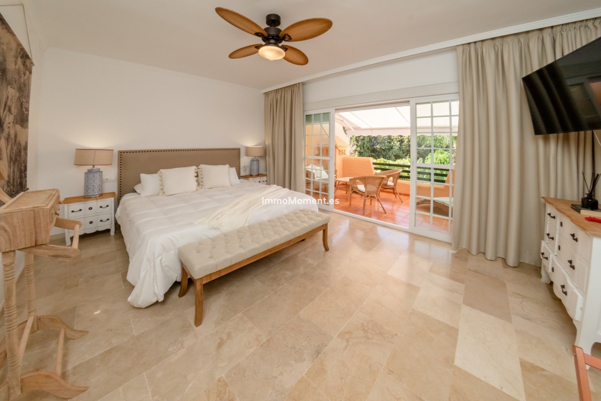 Resale - Villa - Marbella - Nagüeles