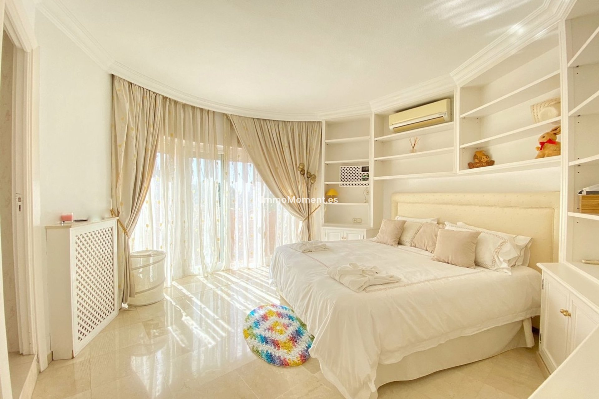 Resale - Villa - Marbella - Nagüeles