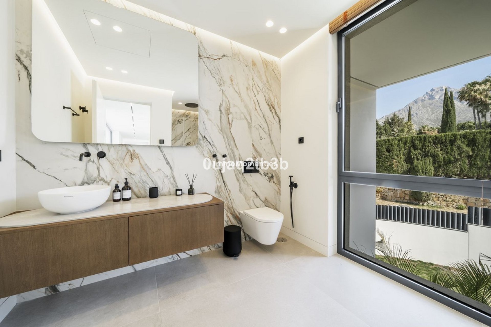 Resale - Villa - Marbella - Nagüeles