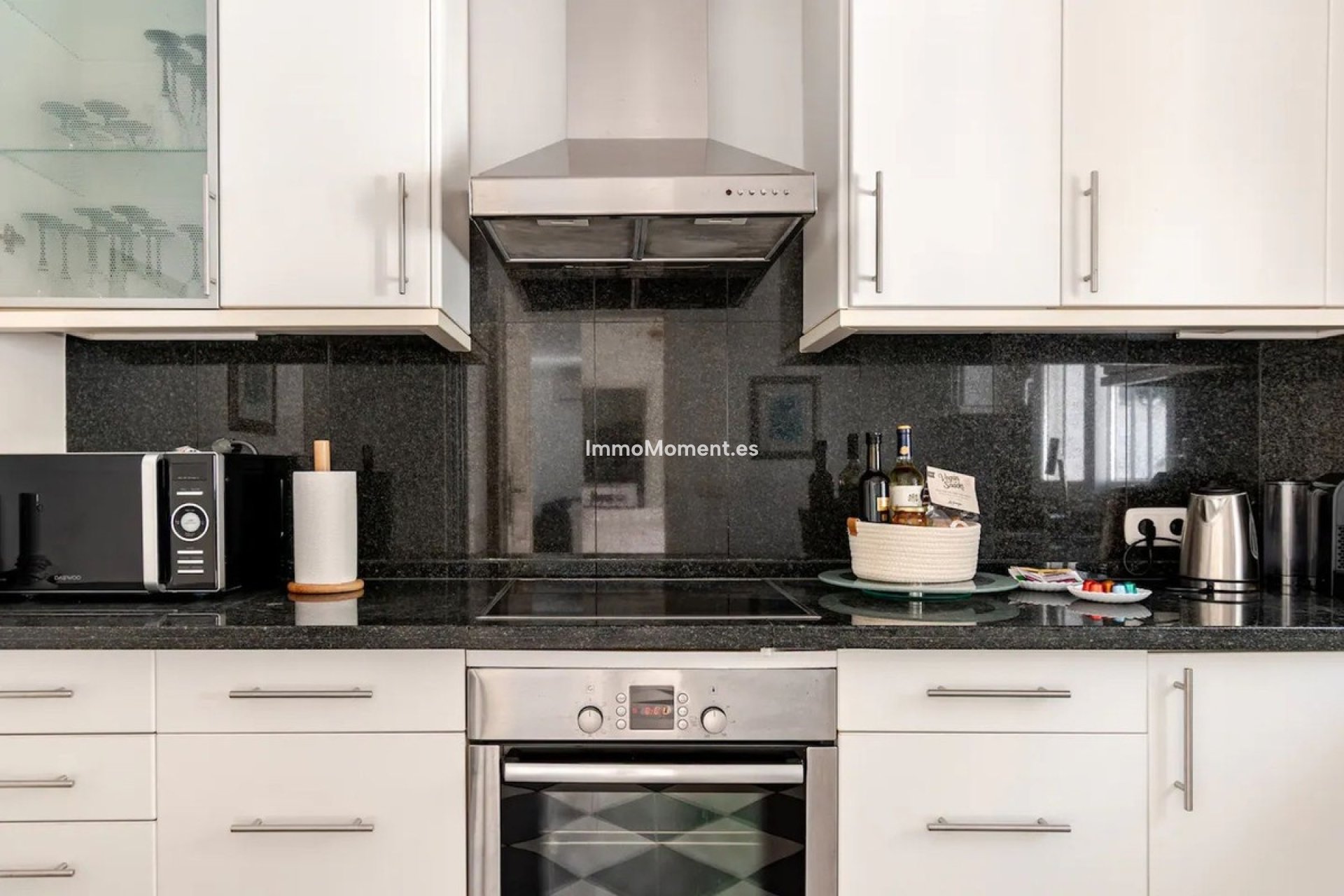 Resale - Villa - Marbella - Nagüeles