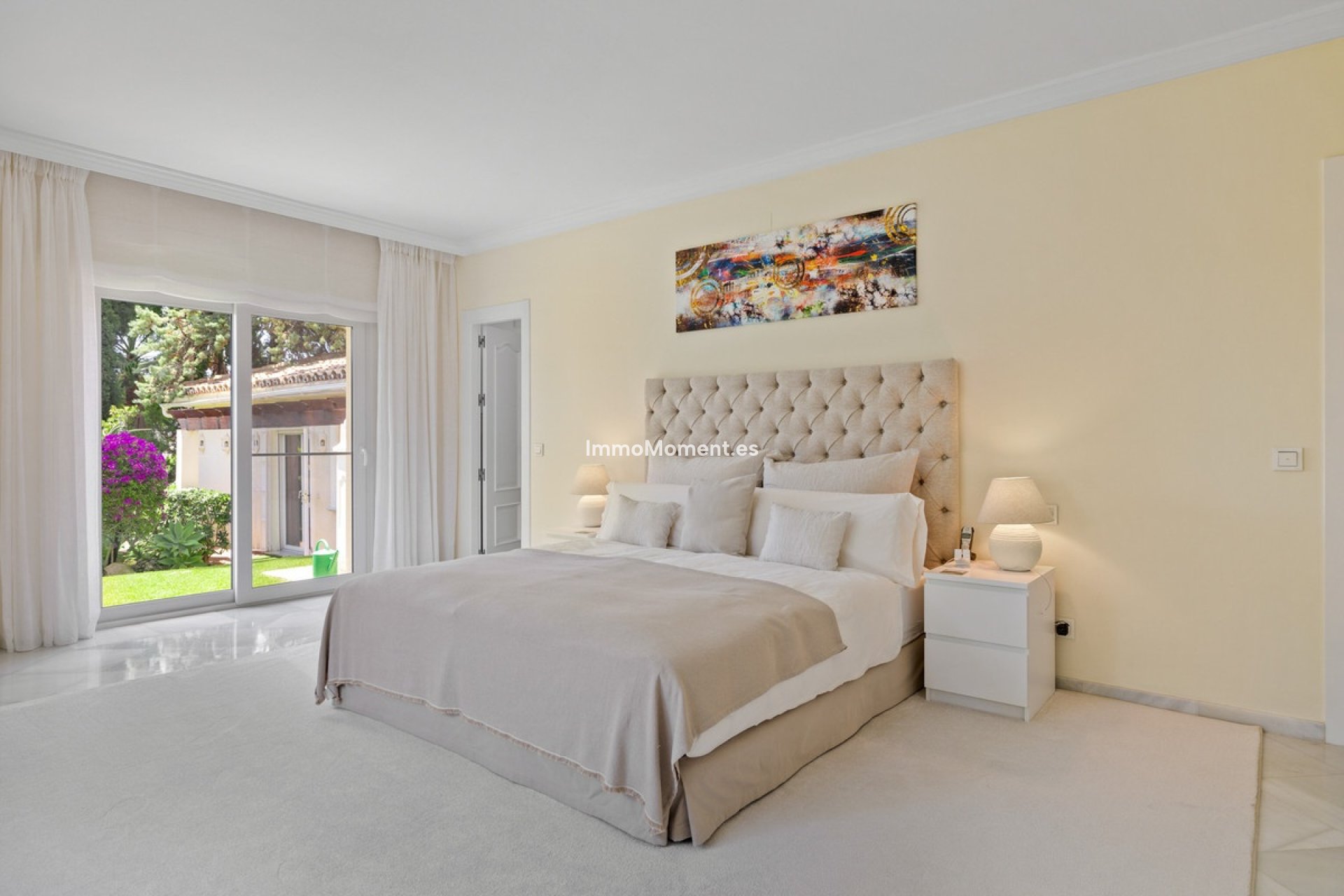 Resale - Villa - Marbella - Nueva Andalucía