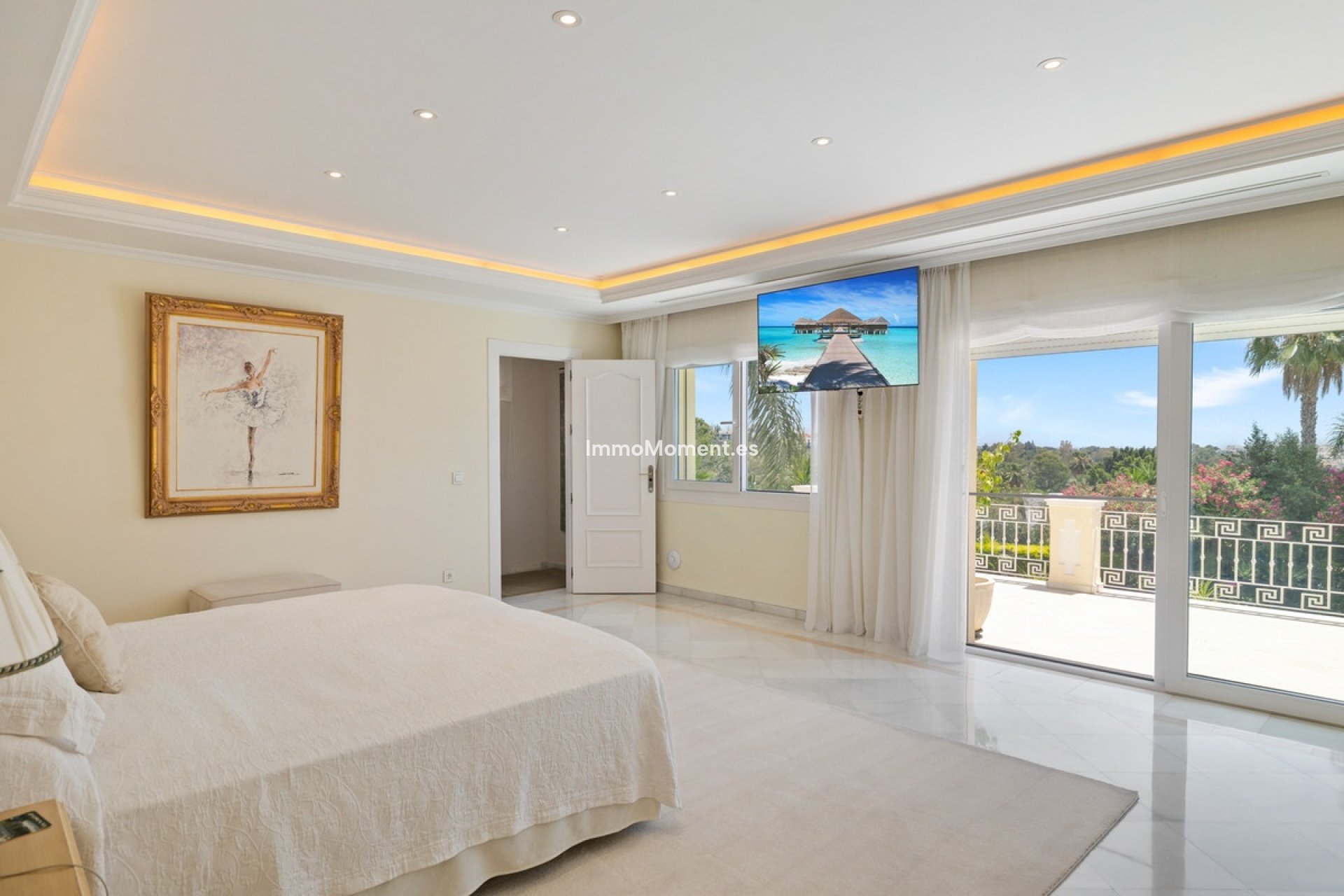 Resale - Villa - Marbella - Nueva Andalucía
