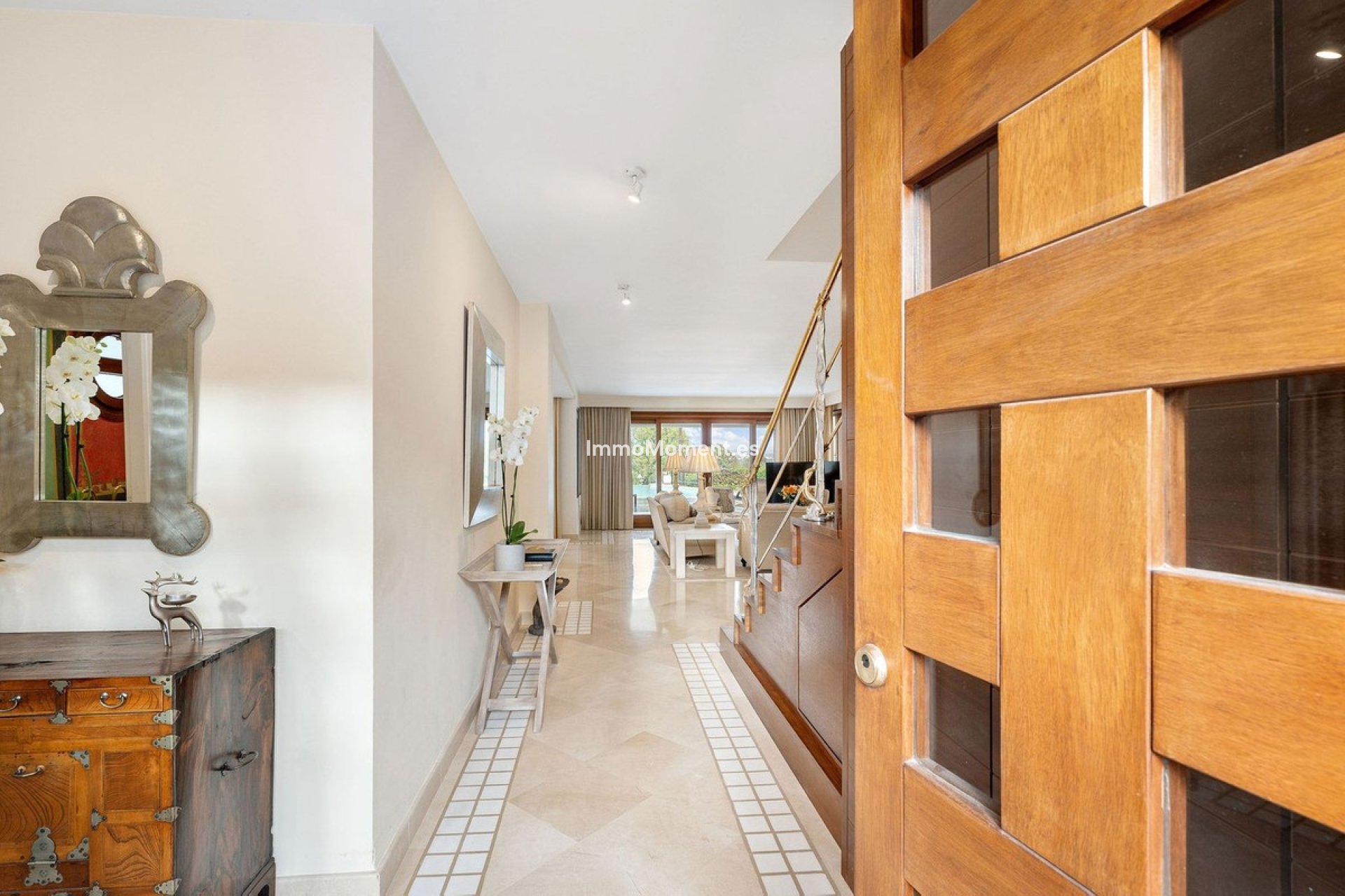 Resale - Villa - Marbella - Nueva Andalucía