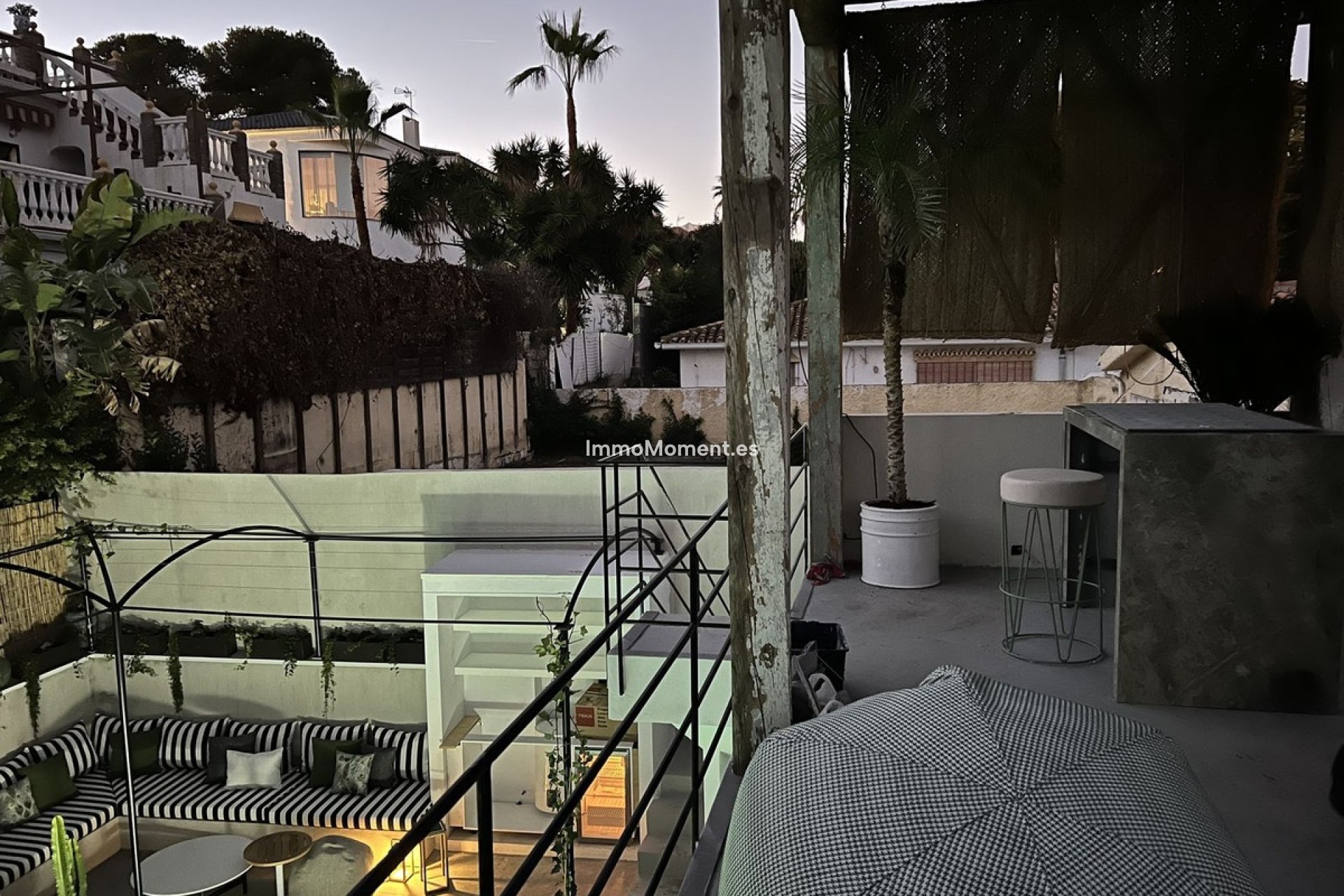 Resale - Villa - Marbella - Nueva Andalucía