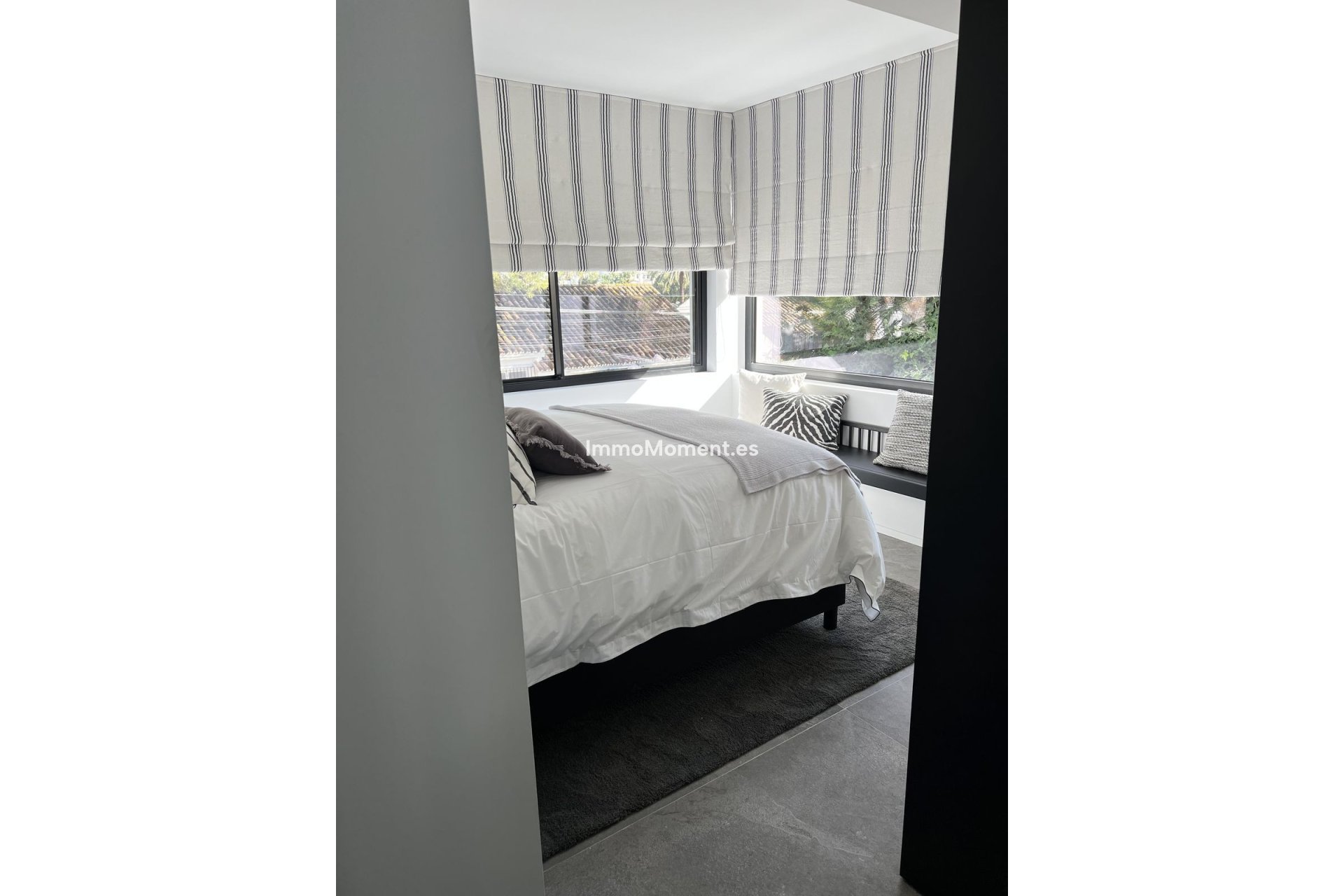 Resale - Villa - Marbella - Nueva Andalucía